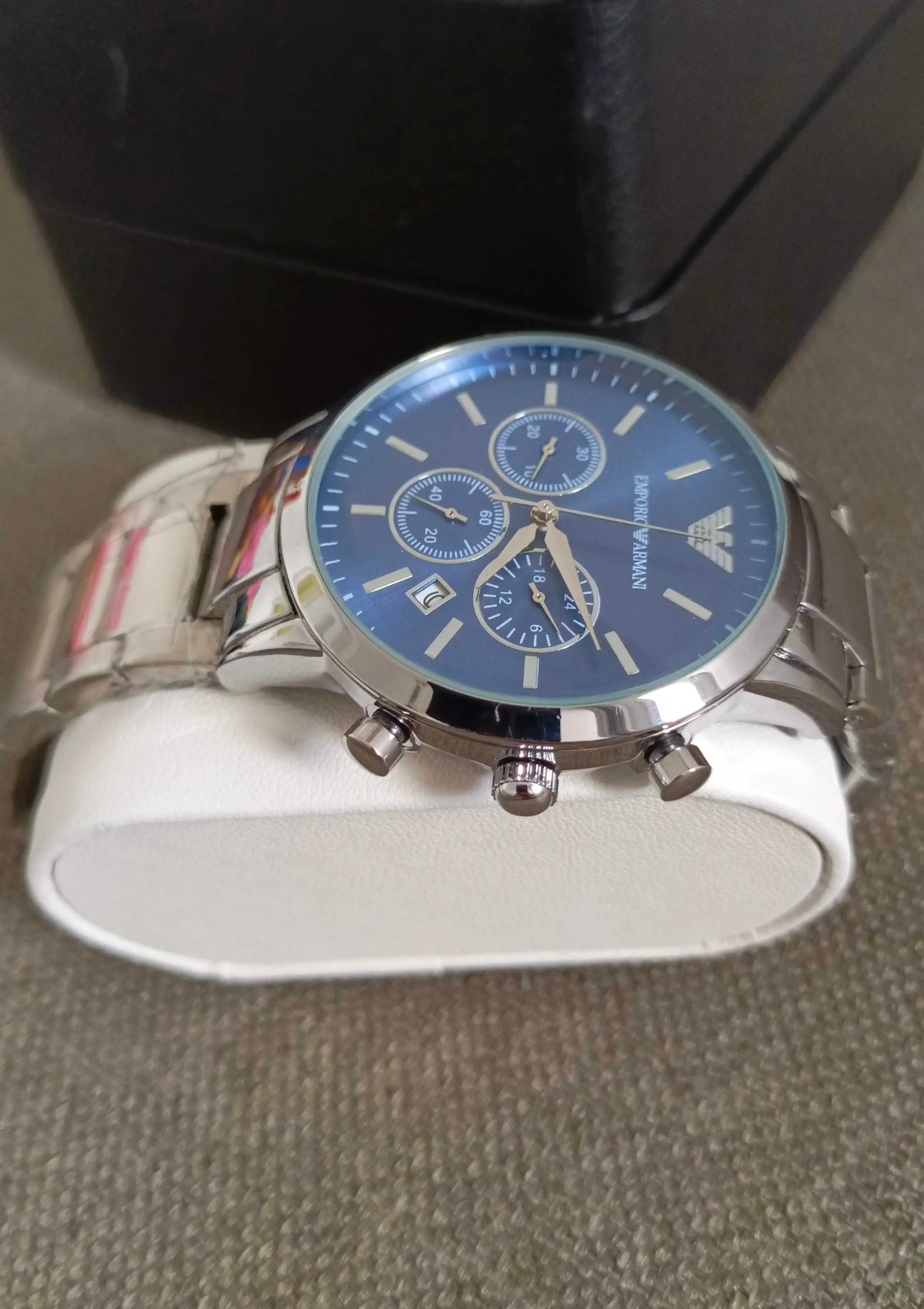  Montre Armani Cachetée à Tunis - Photo 2