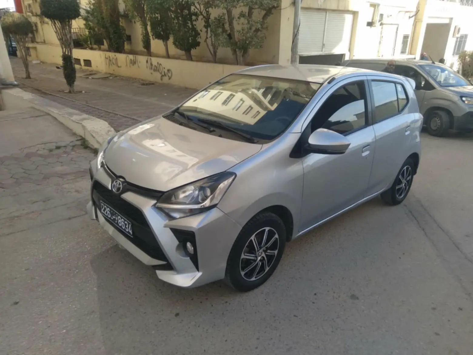  Toyota yaris tout option 1mains à Ariana - Photo 2