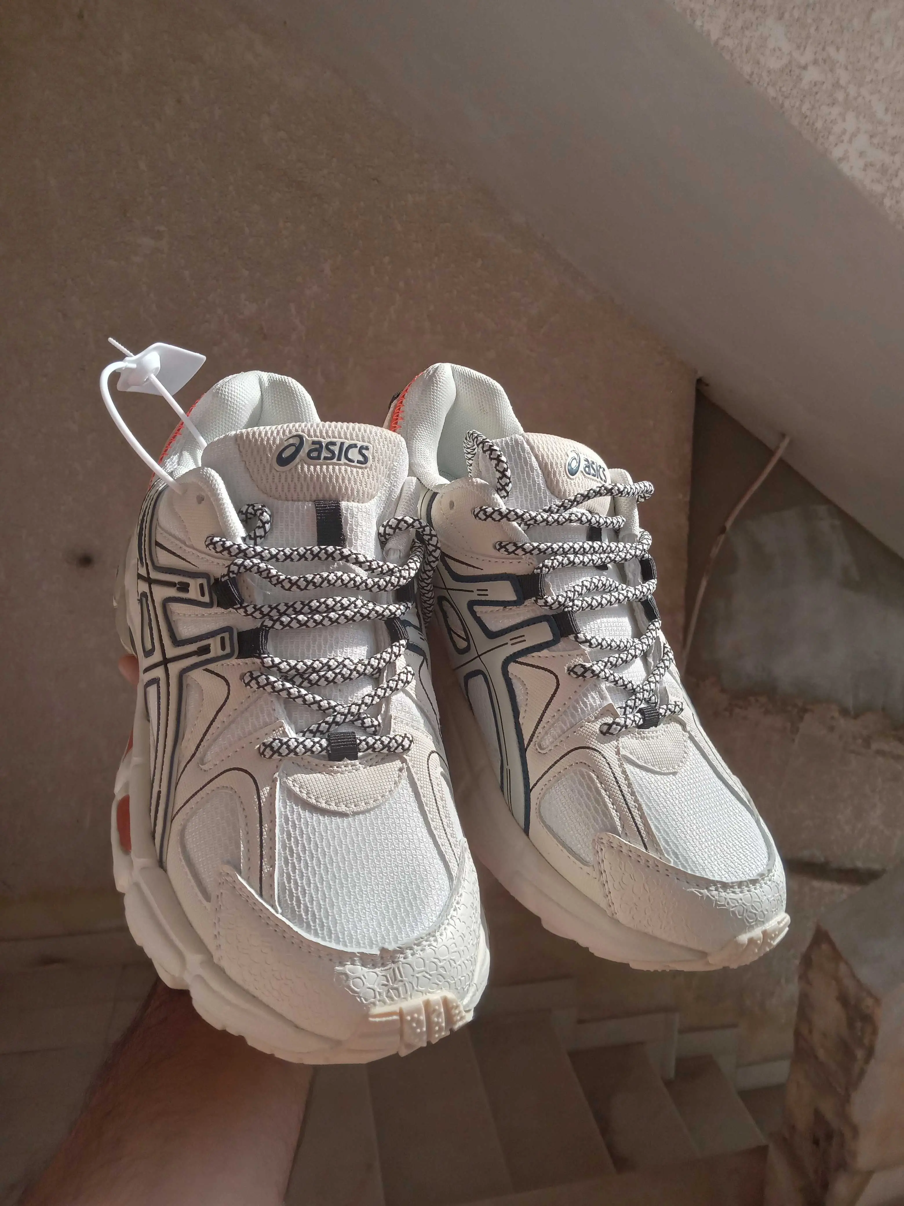  Basket Asics à Tunis - Photo 2