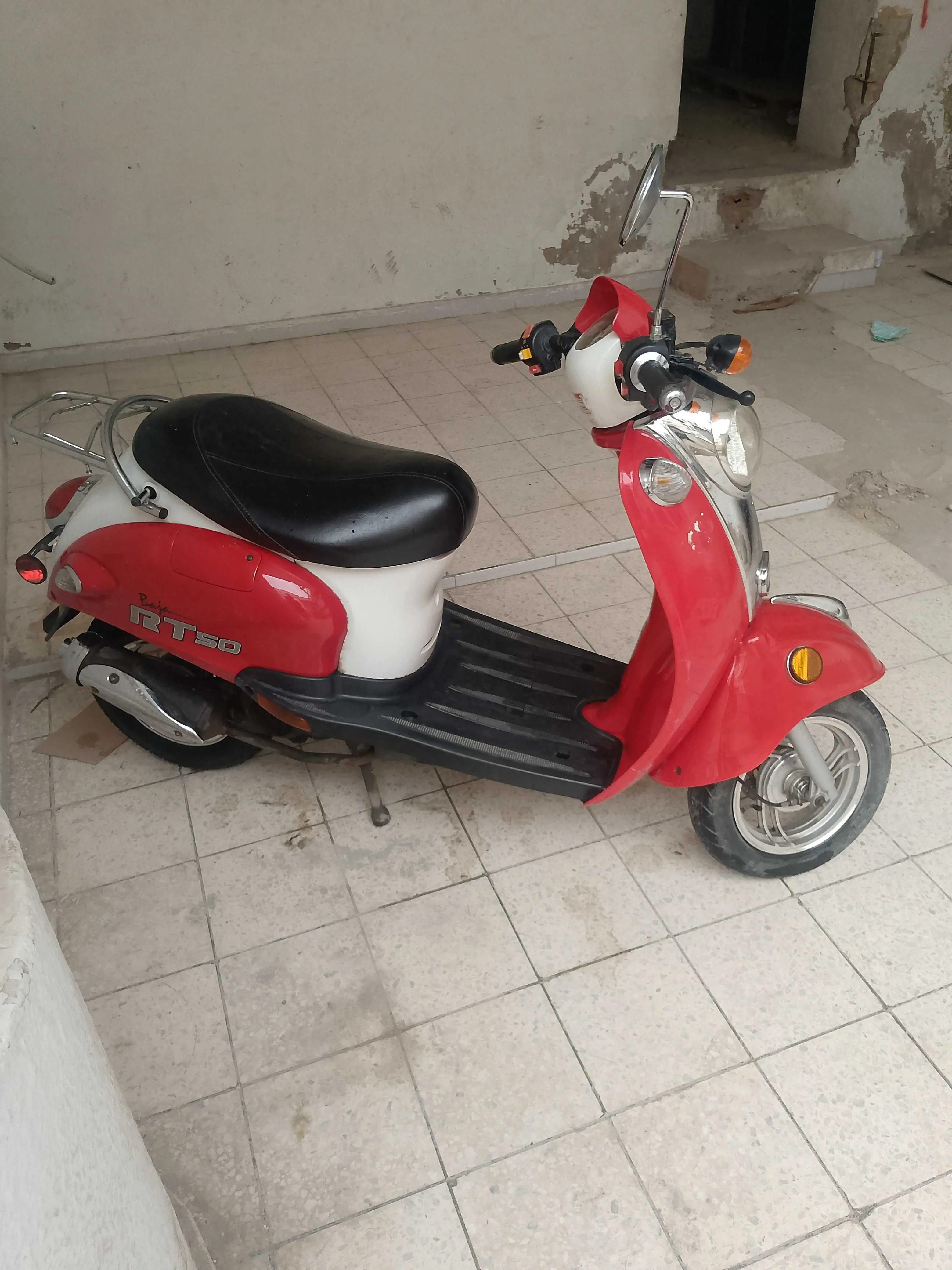  moto 50 à Tunis - Photo 2