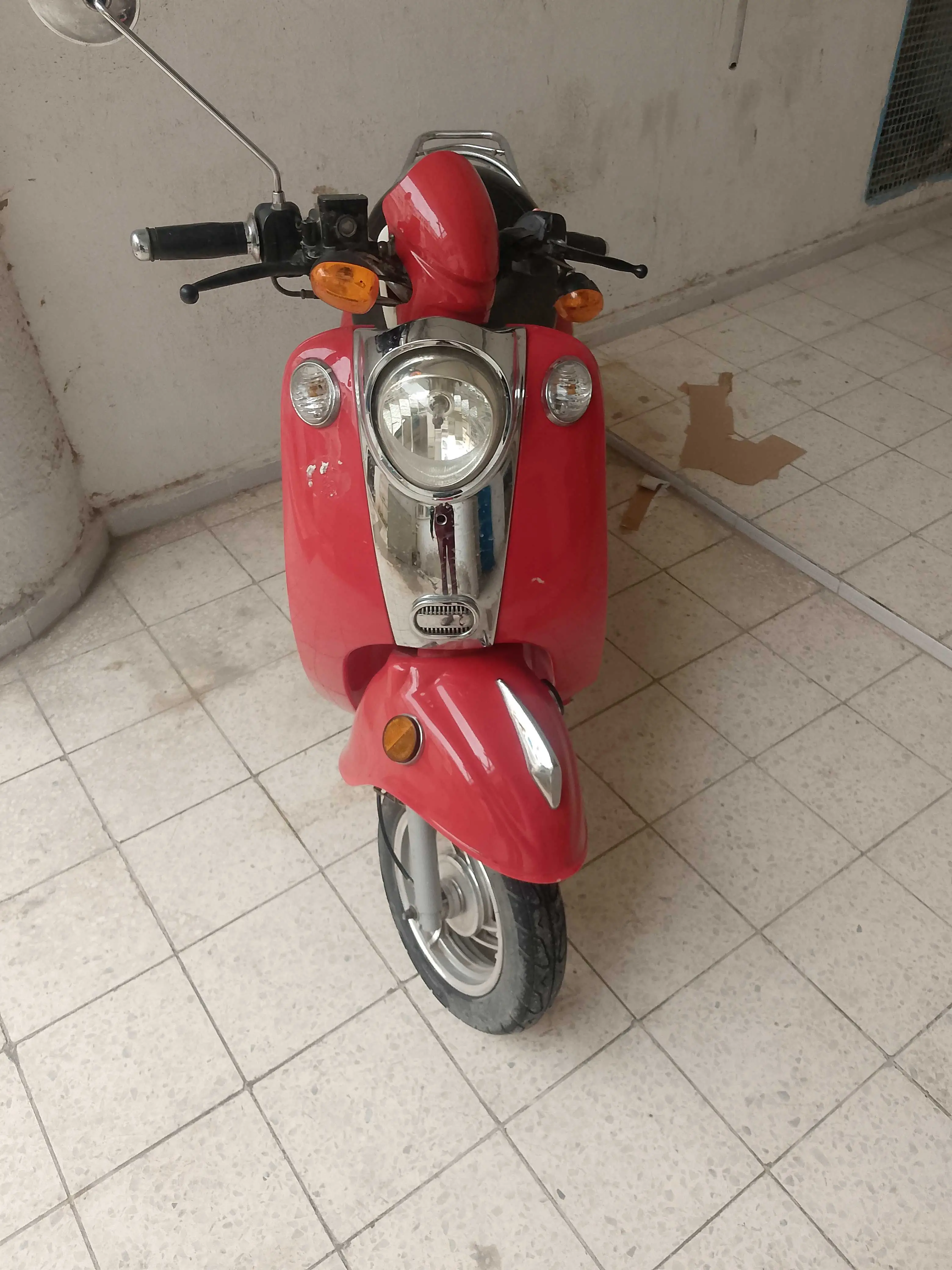  moto 50 à Tunis - Photo 3