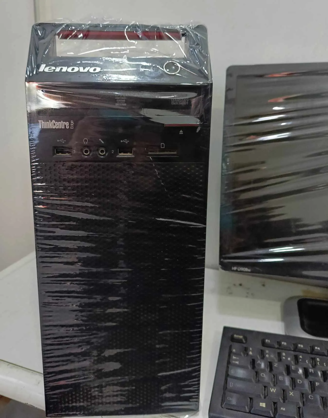  Pc Lenovo 4ém génération 16Gb-256SSD à Tunis - Photo 2