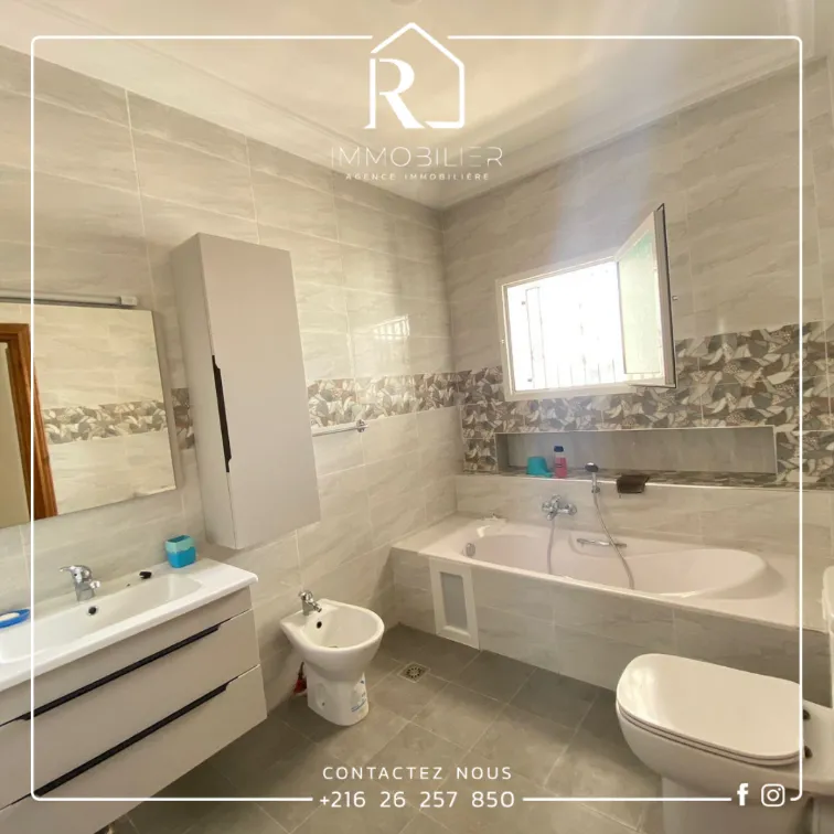  Appartement S+2 à La Soukra ZAL1589 