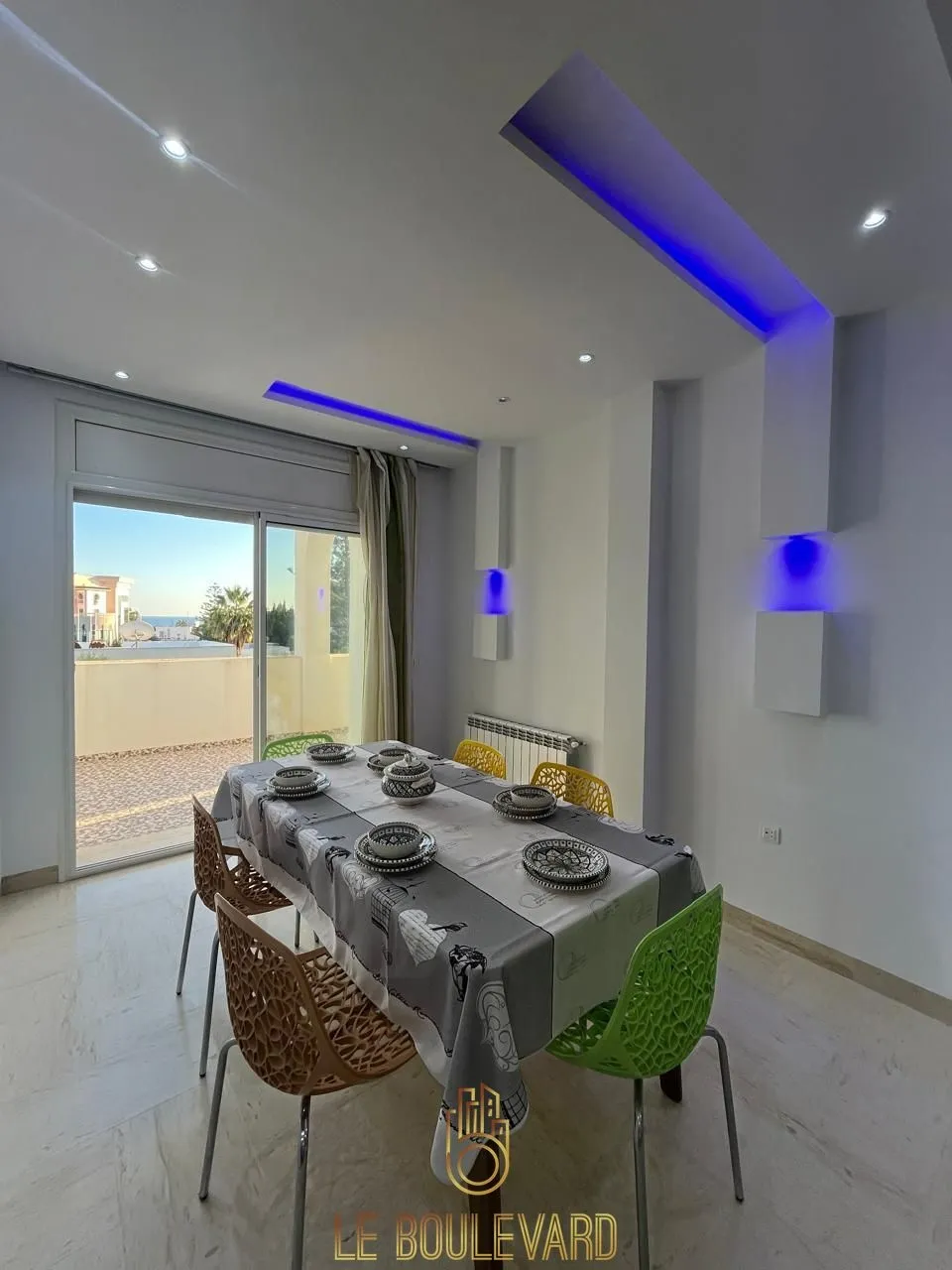  A Louer Etage De Villa S+3 meublé Vue Sur Mer Située à Néapolis, Nabeul à Nabeul - Photo 2