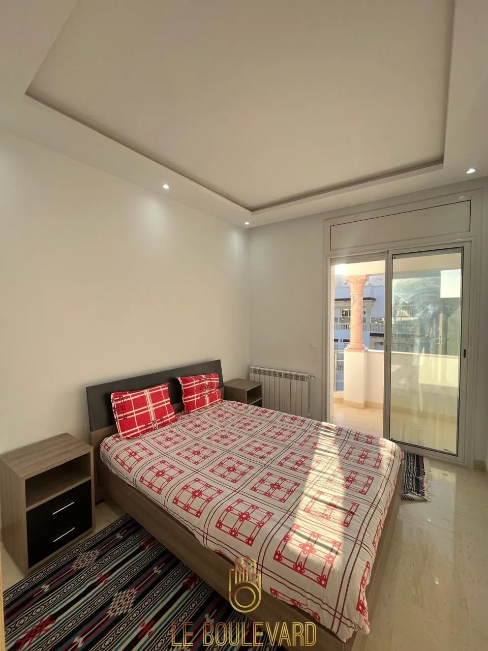  A Louer Etage De Villa S+3 meublé Vue Sur Mer Située à Néapolis, Nabeul à Nabeul - Photo 3