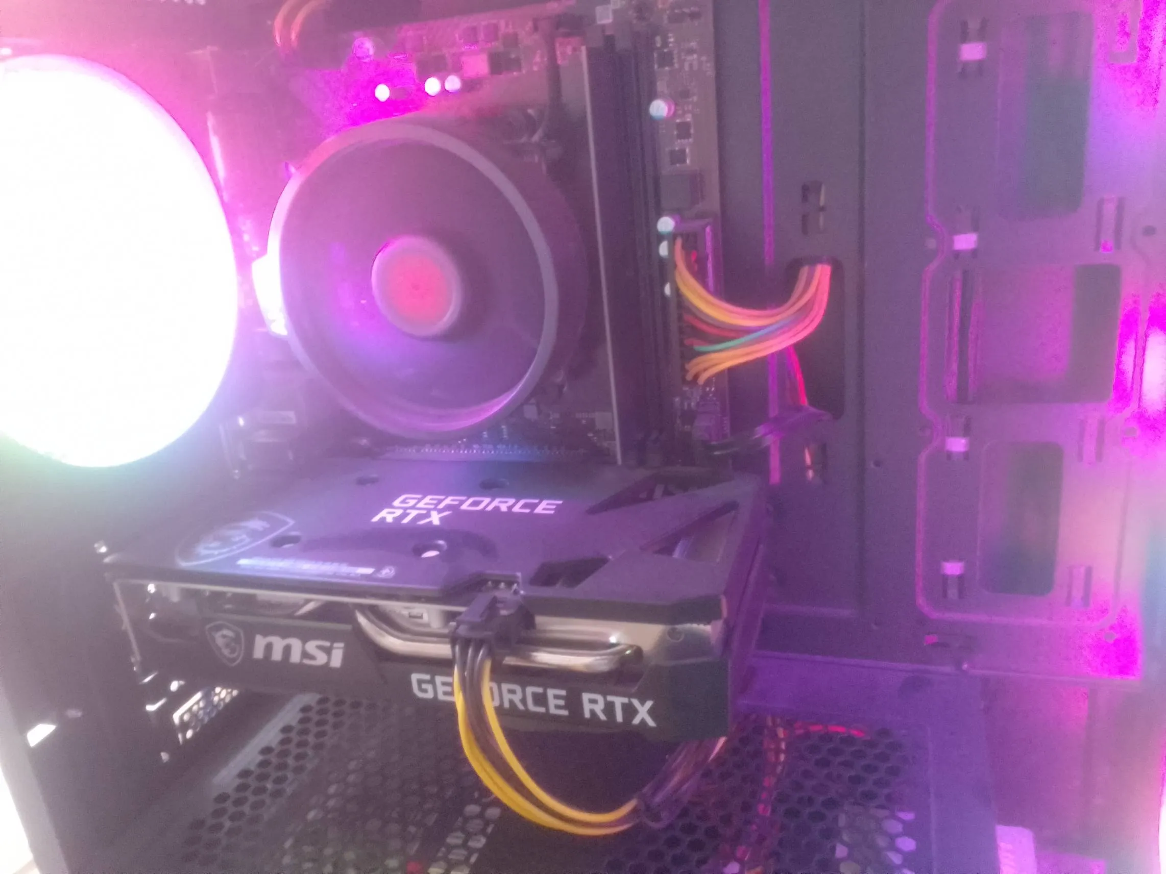  Pc gamer or full setup bsoum ma39oul à Bizerte - Photo 3