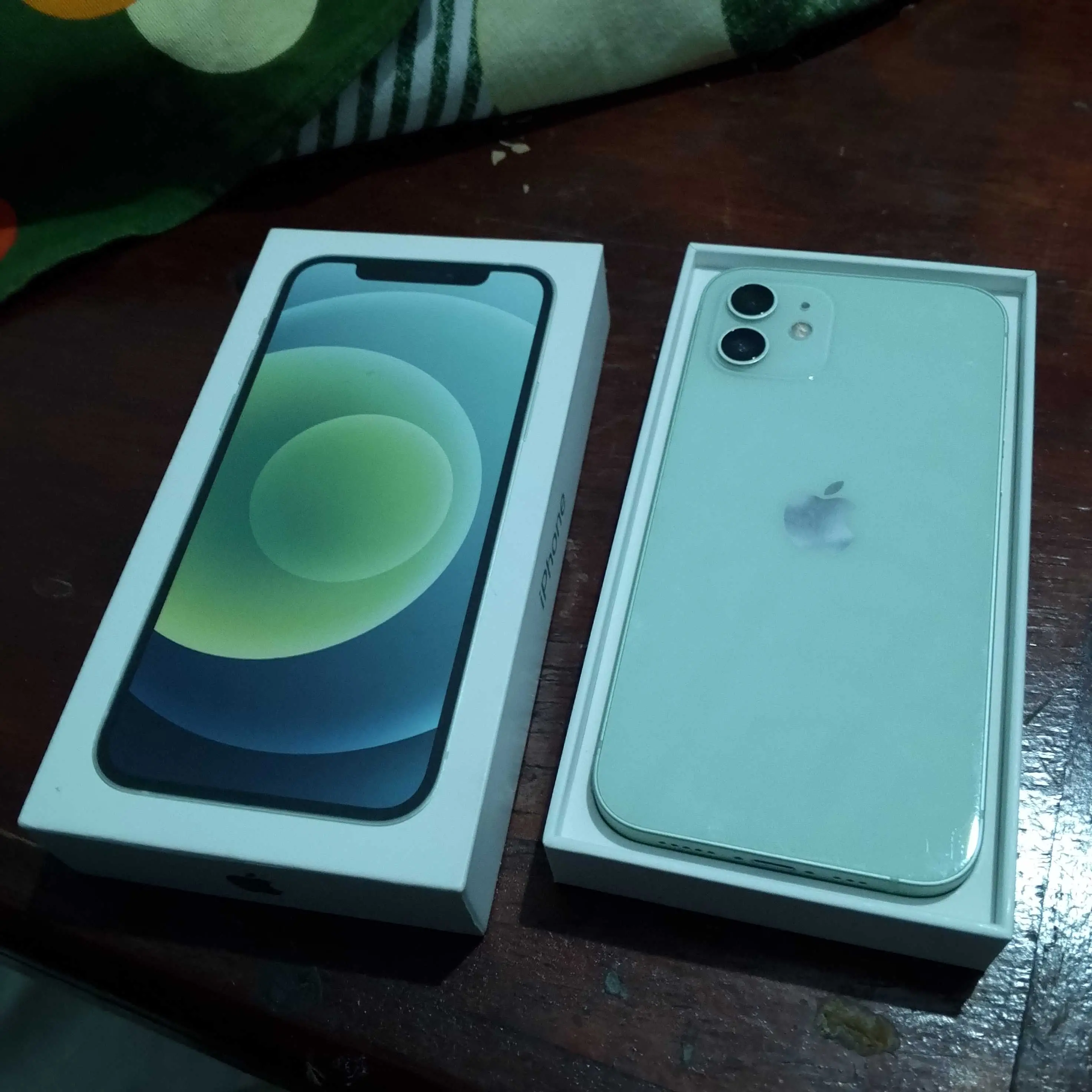  Iphone 15 plus cacheté 