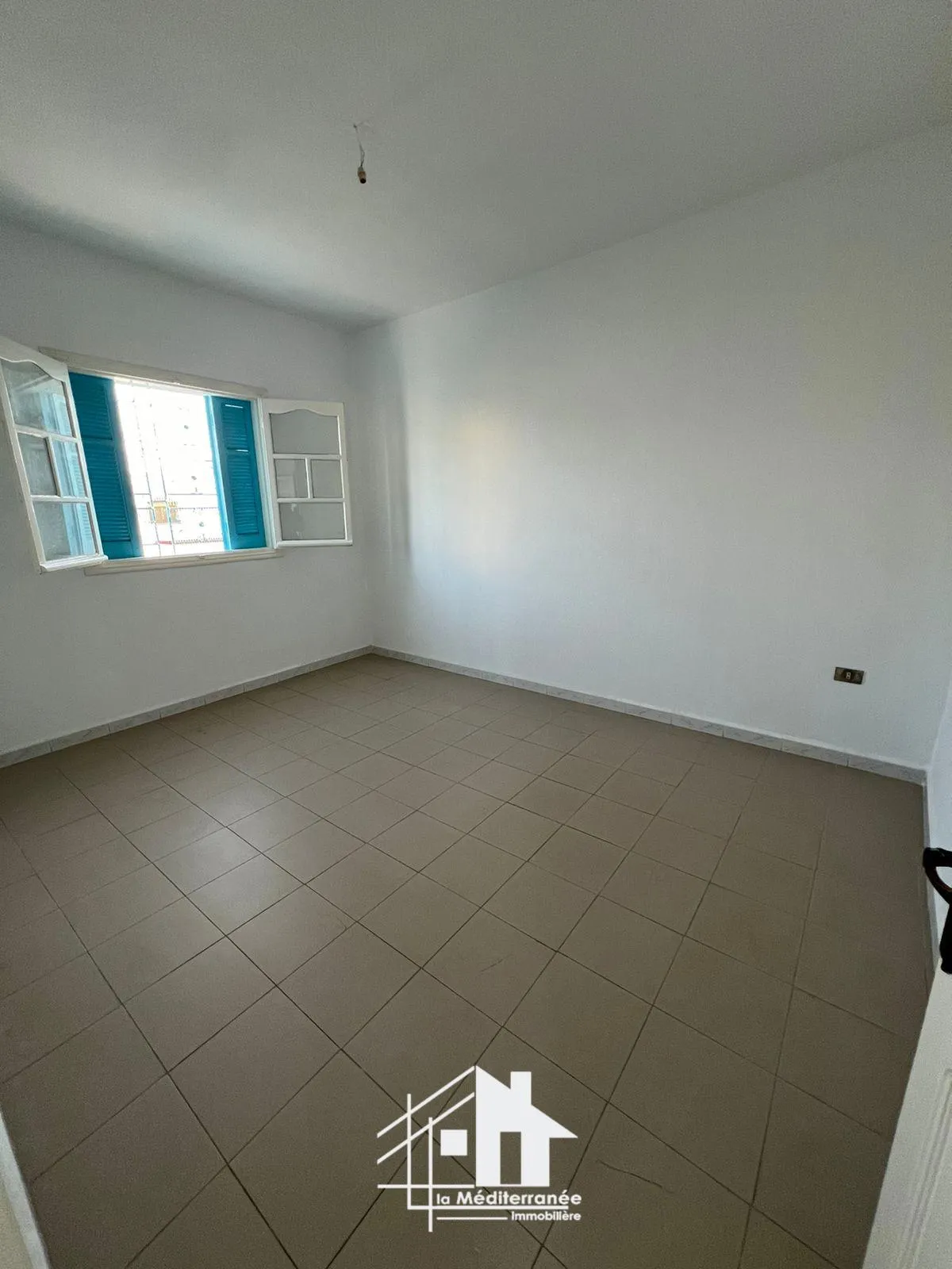  À Louer : Spacieux Appartement S+3 à Mourouj 6 