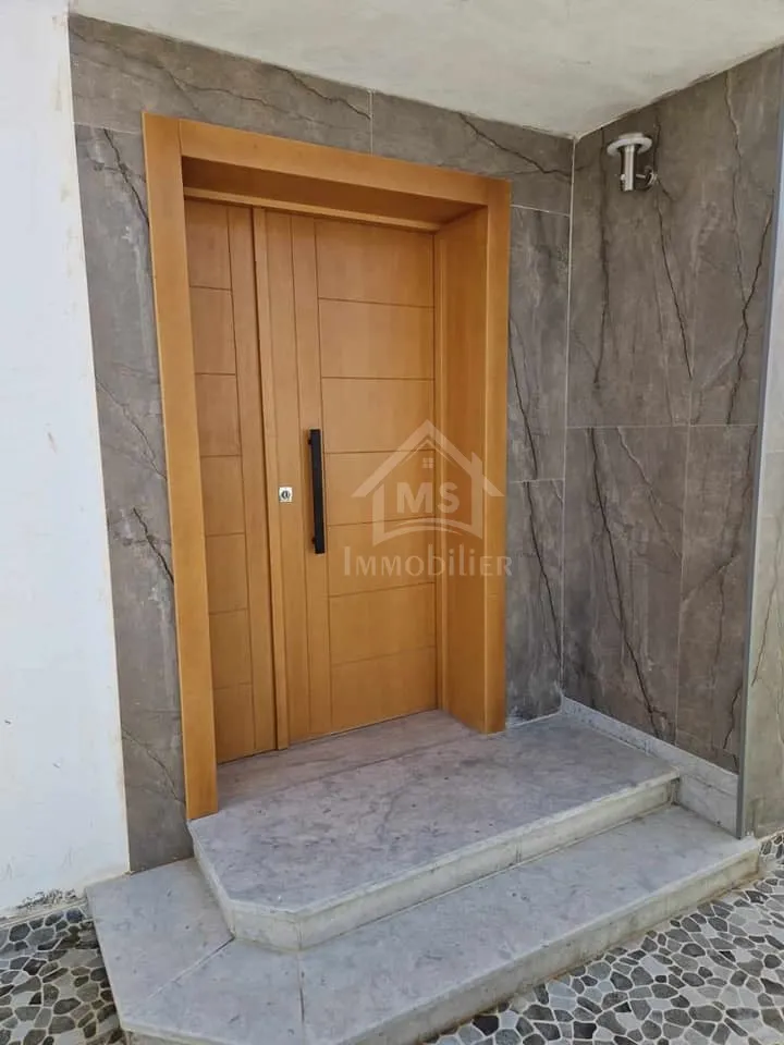  Une villa S+2 toute neuve avec jardin à vendre à AFH Mrezga 51355351 à Nabeul - Photo 2