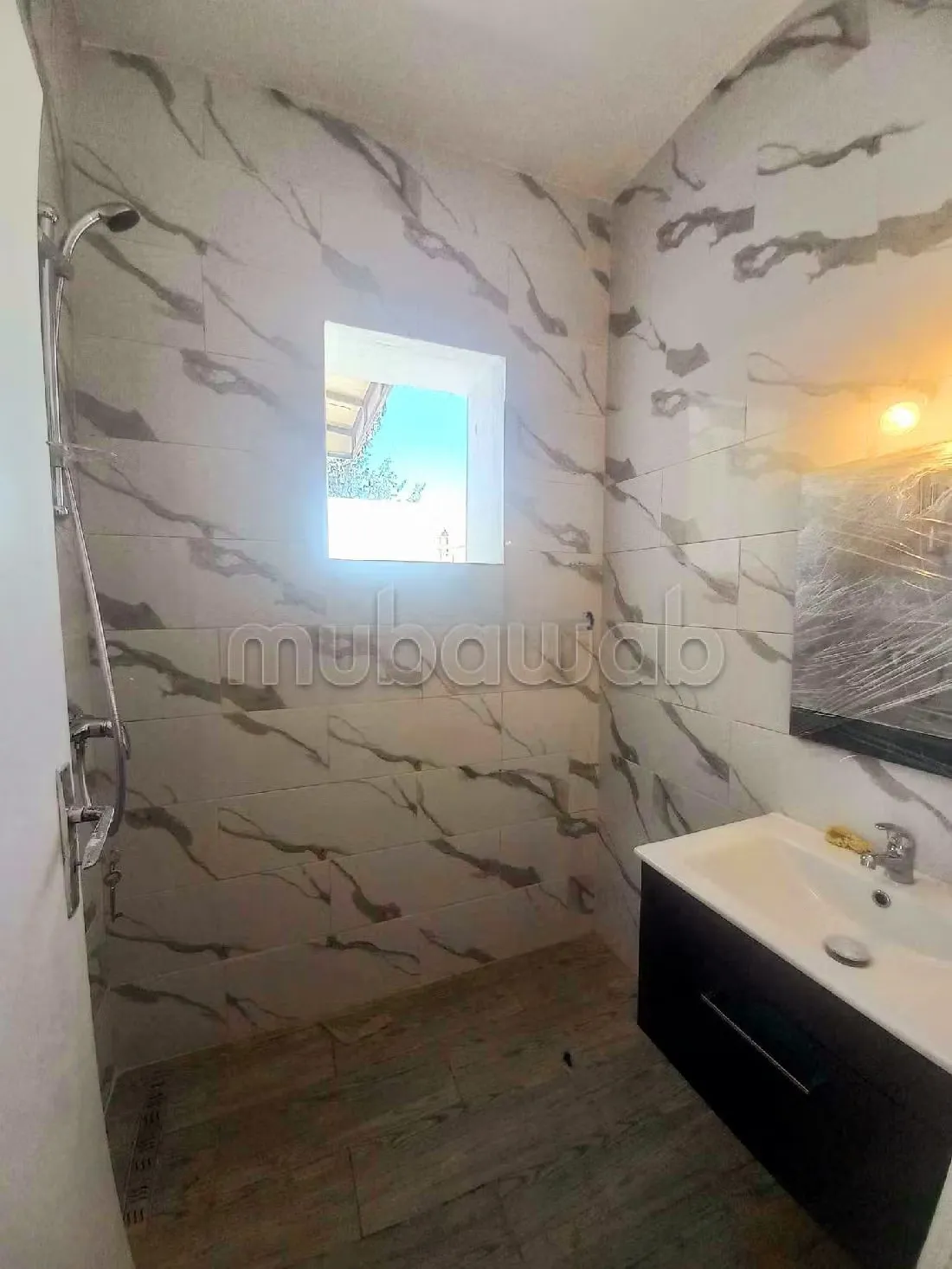 location s2 2éme étage menzah 9a 900dt à Tunis - Photo 3
