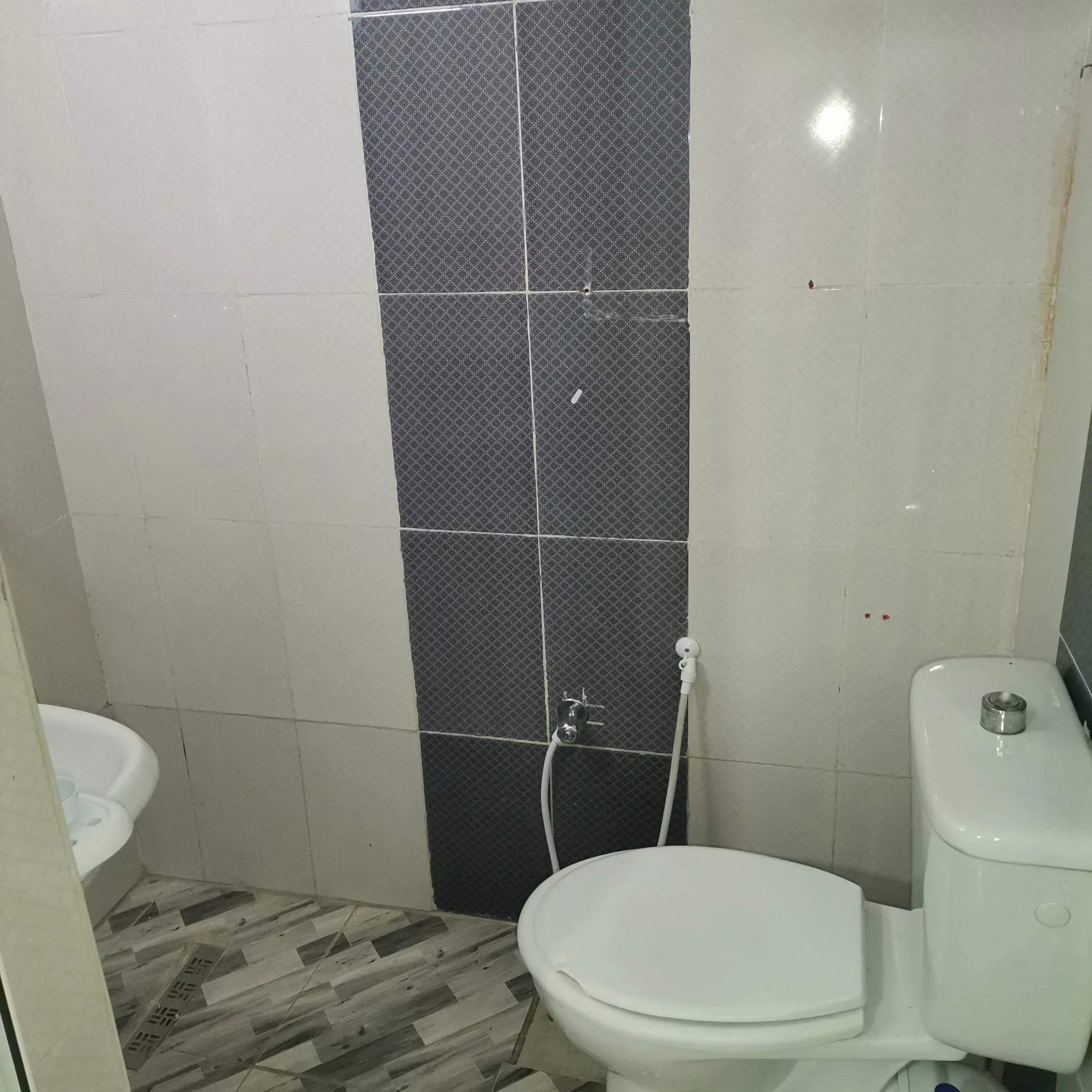  location studio s1 rdc menzah 9a 650dt à Tunis - Photo 2