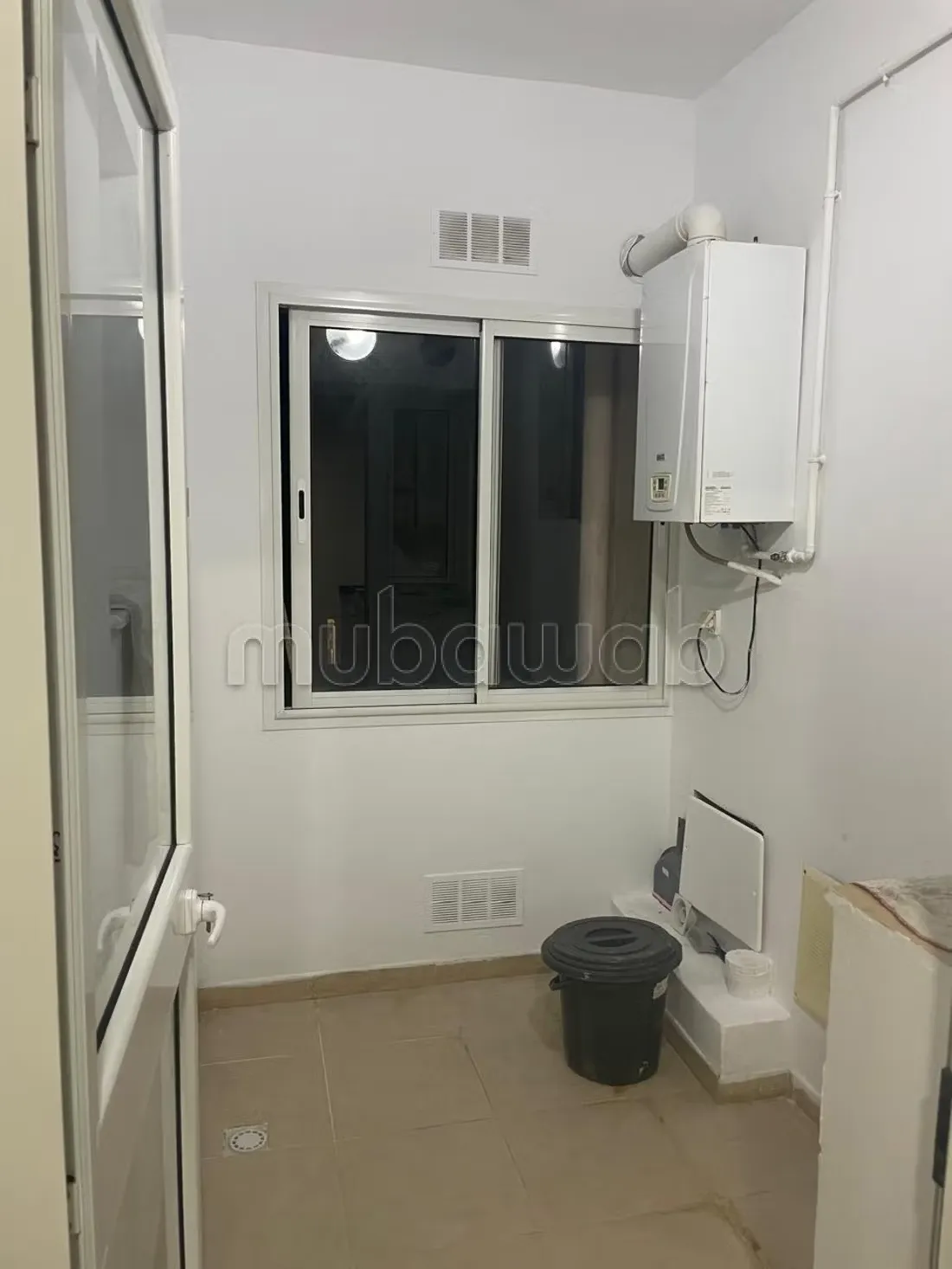  appart S+1 5éme étage situé à ennasr 2 980dt à Ariana - Photo 2