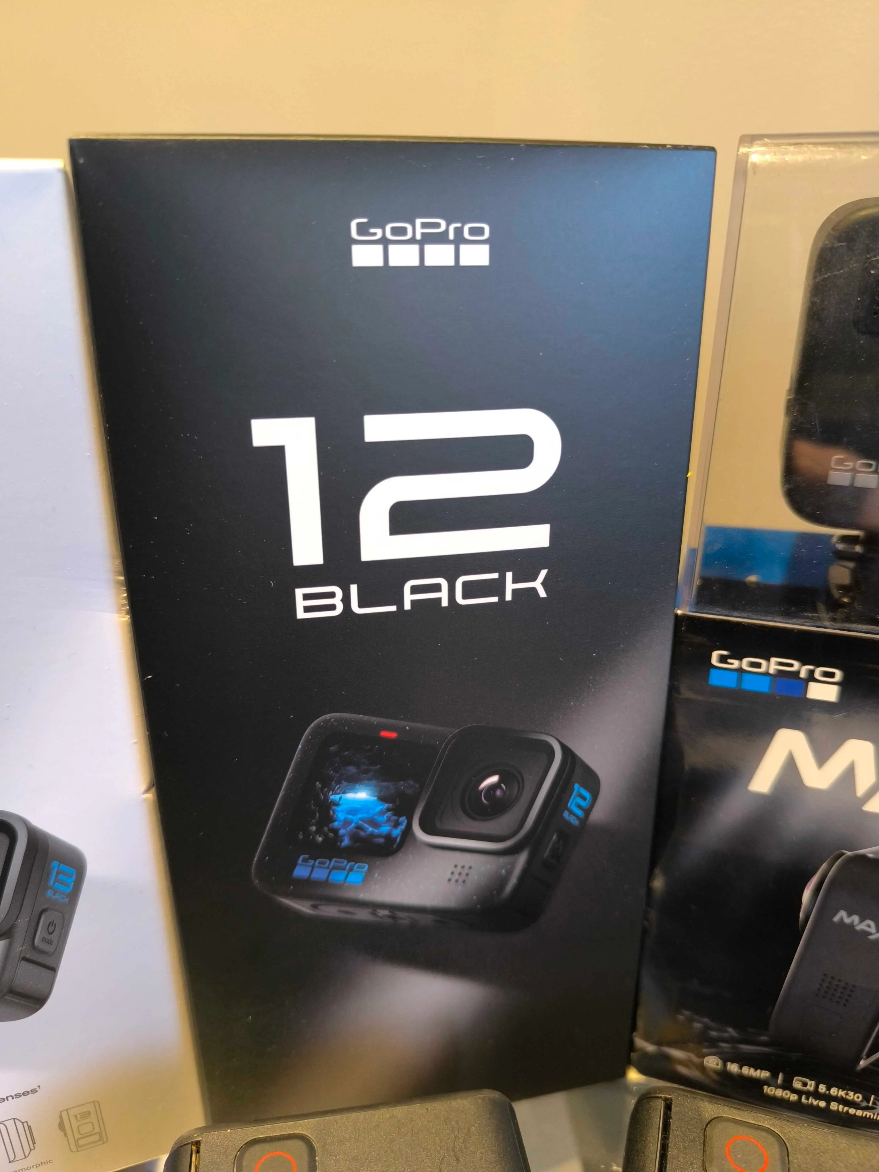  GoPro et accessoires à Ariana - Photo 3