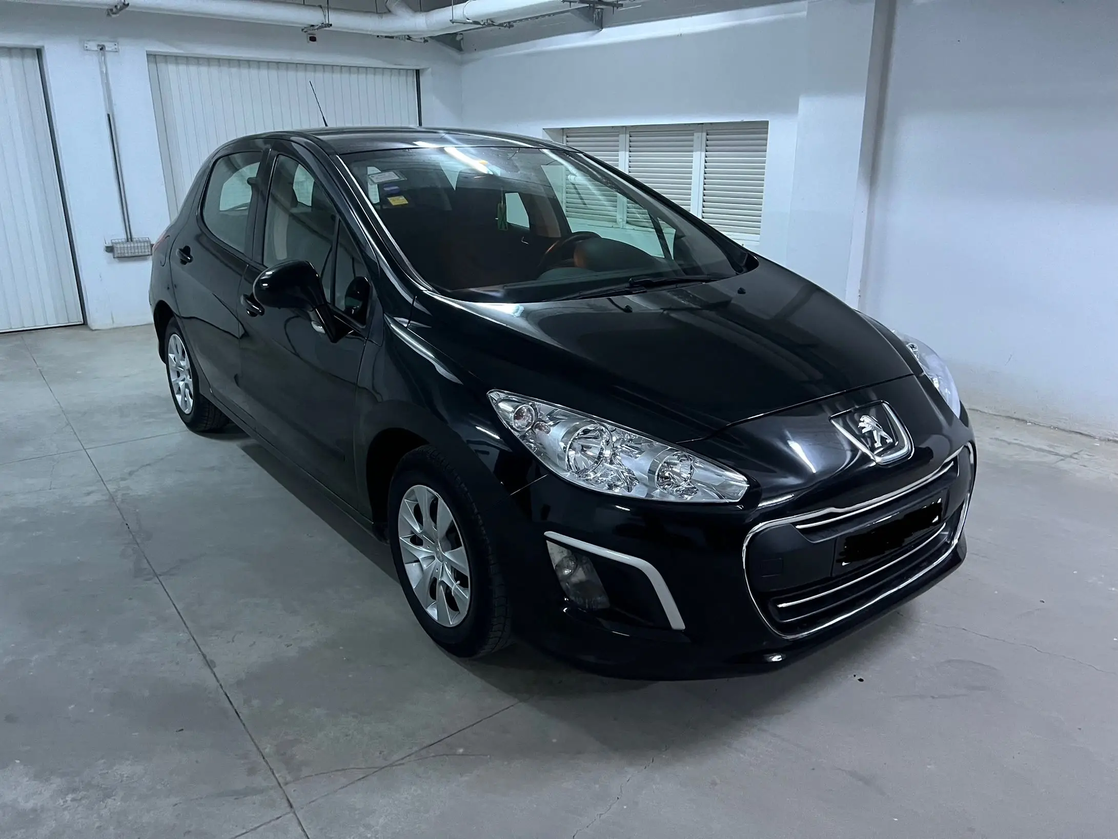 Clio تسجيل أول en parfait état