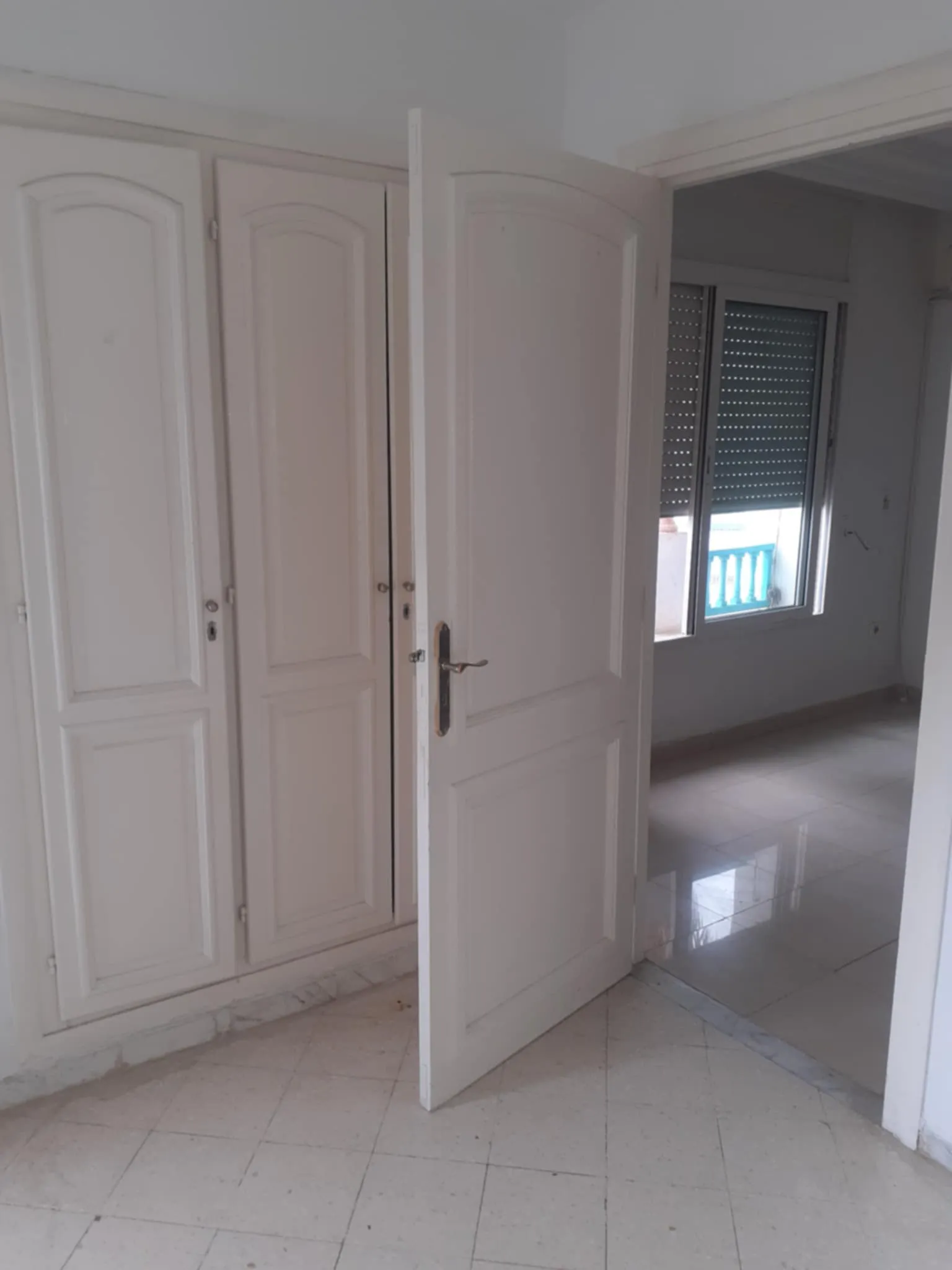  AL S1 vide la soukra 700dt à Ariana - Photo 3