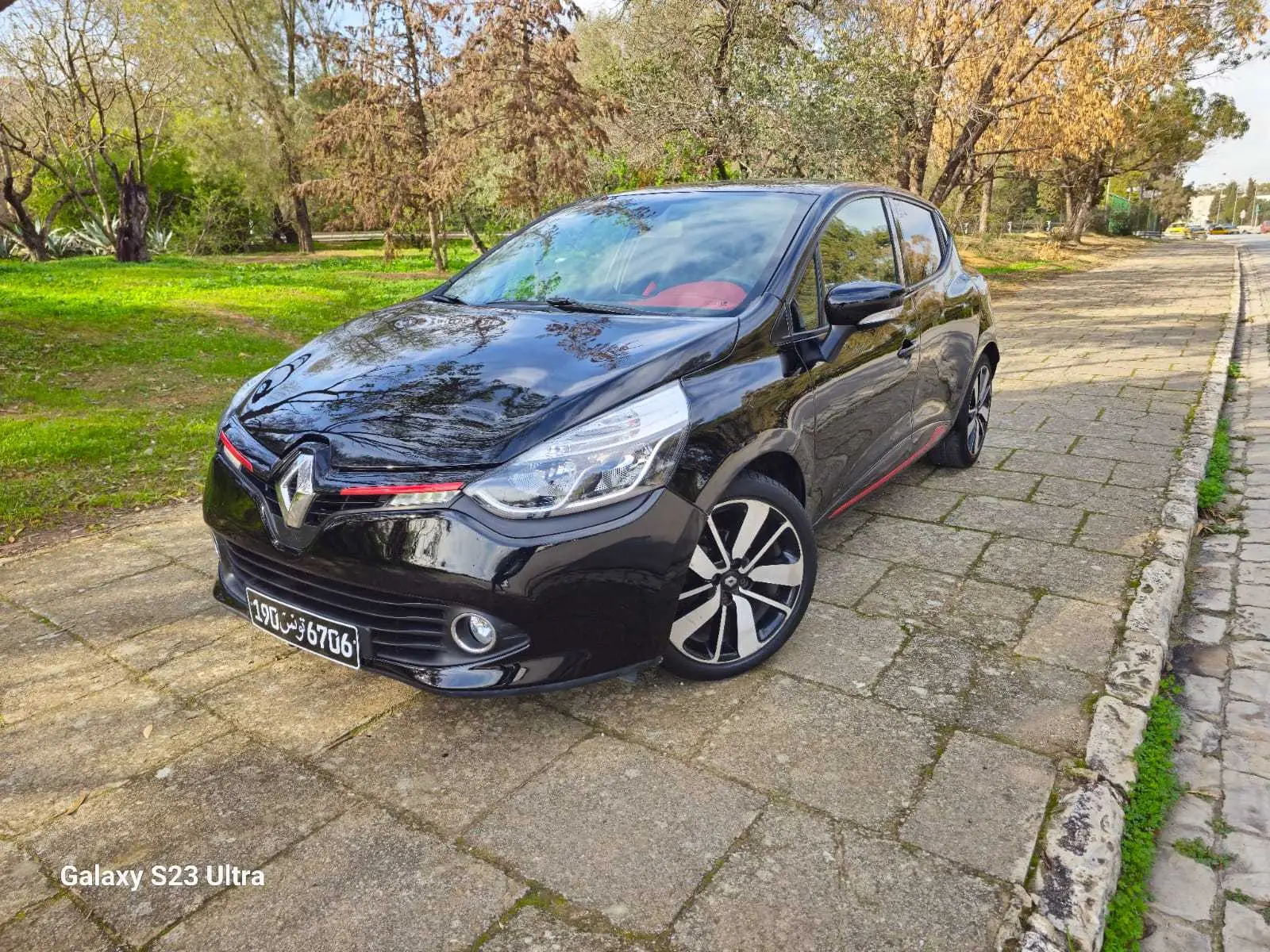  Renault Clio 3 GAMME EDITION série 155تسجيل أول 