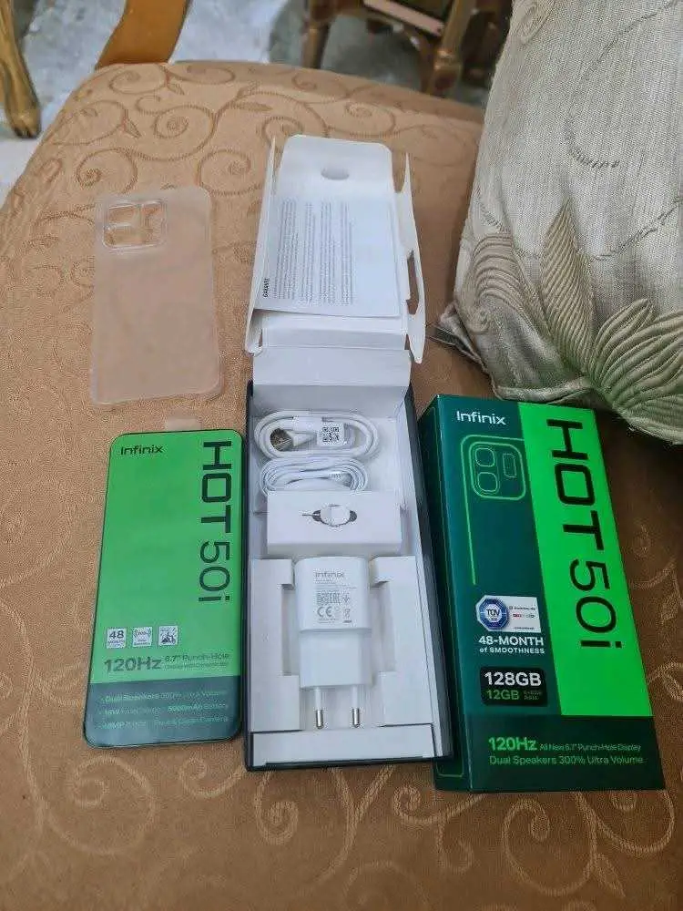  INFINIX HOT 30i / Double SIM / 16 GB RAM 8 + 8 / 128 GO / offre / Gsm 27111133 