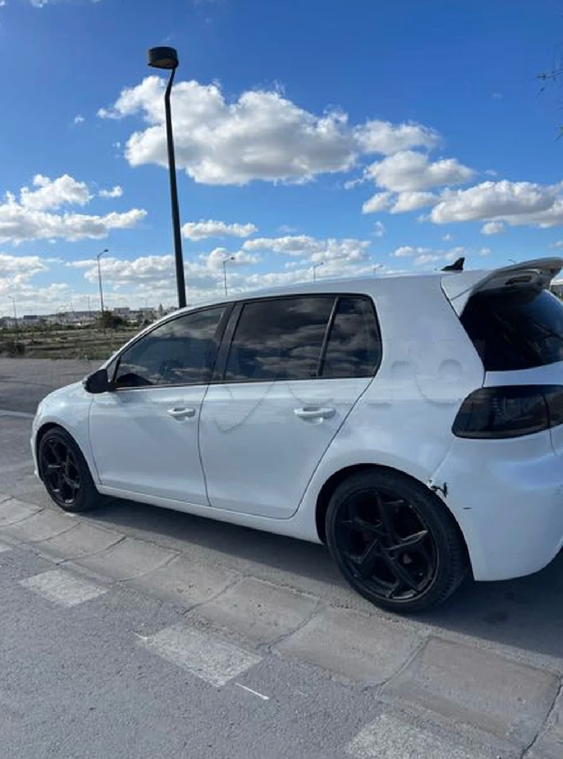  Golf 6 à vendre Numéro 47096097 à Tunis - Photo 2