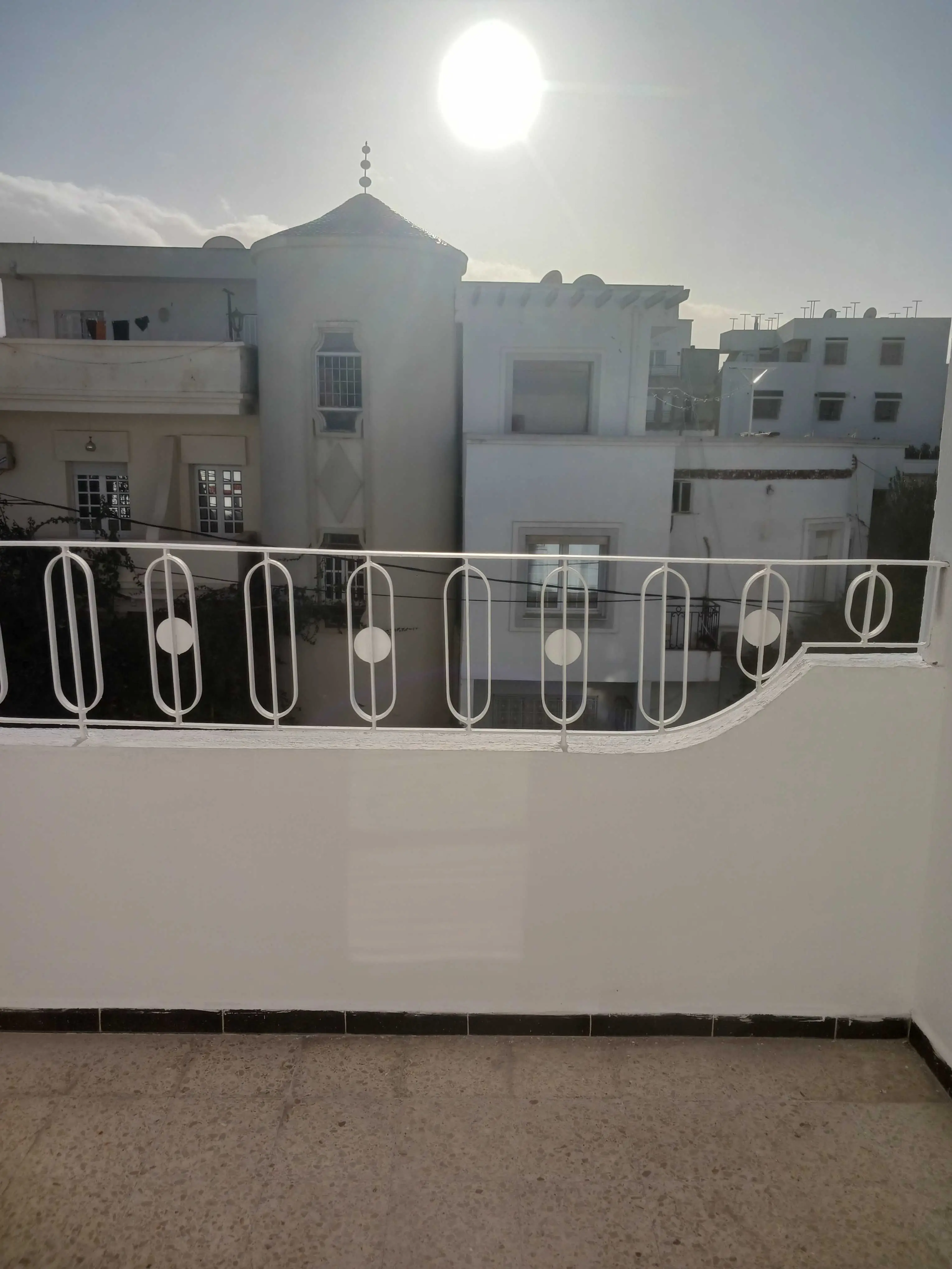  Apparemment s +2 à louer bellevue ouardia tunis à Tunis - Photo 2