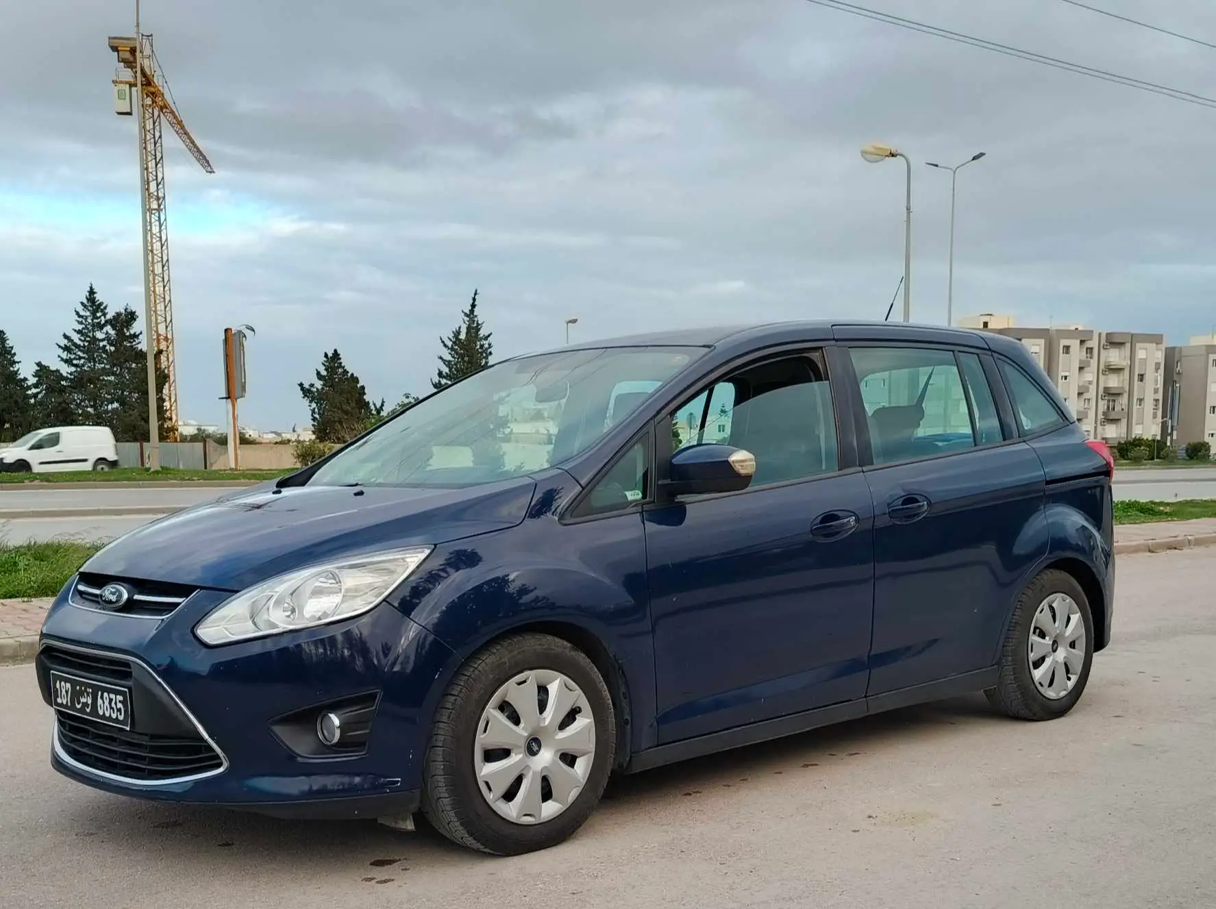  ???? ford c _ Max 7 places à Ariana - Photo 3