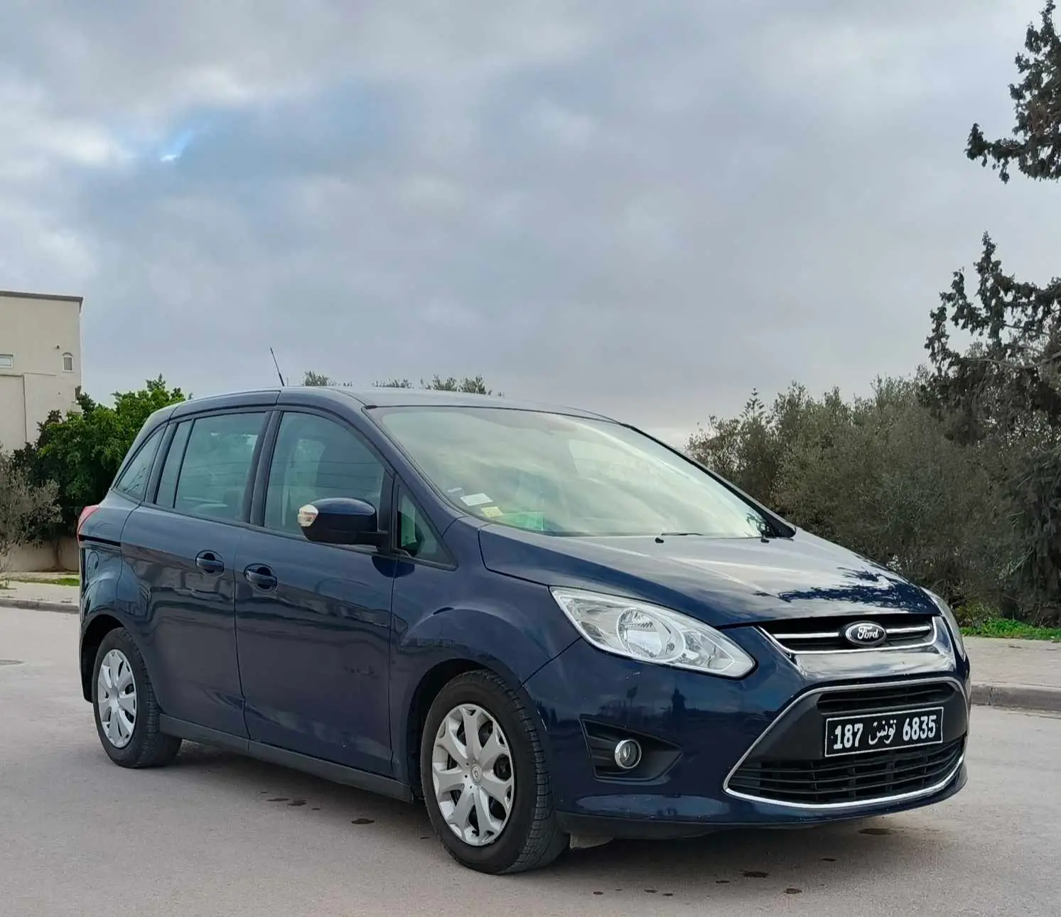  ???? ford c _ Max 7 places à Ariana - Photo 2
