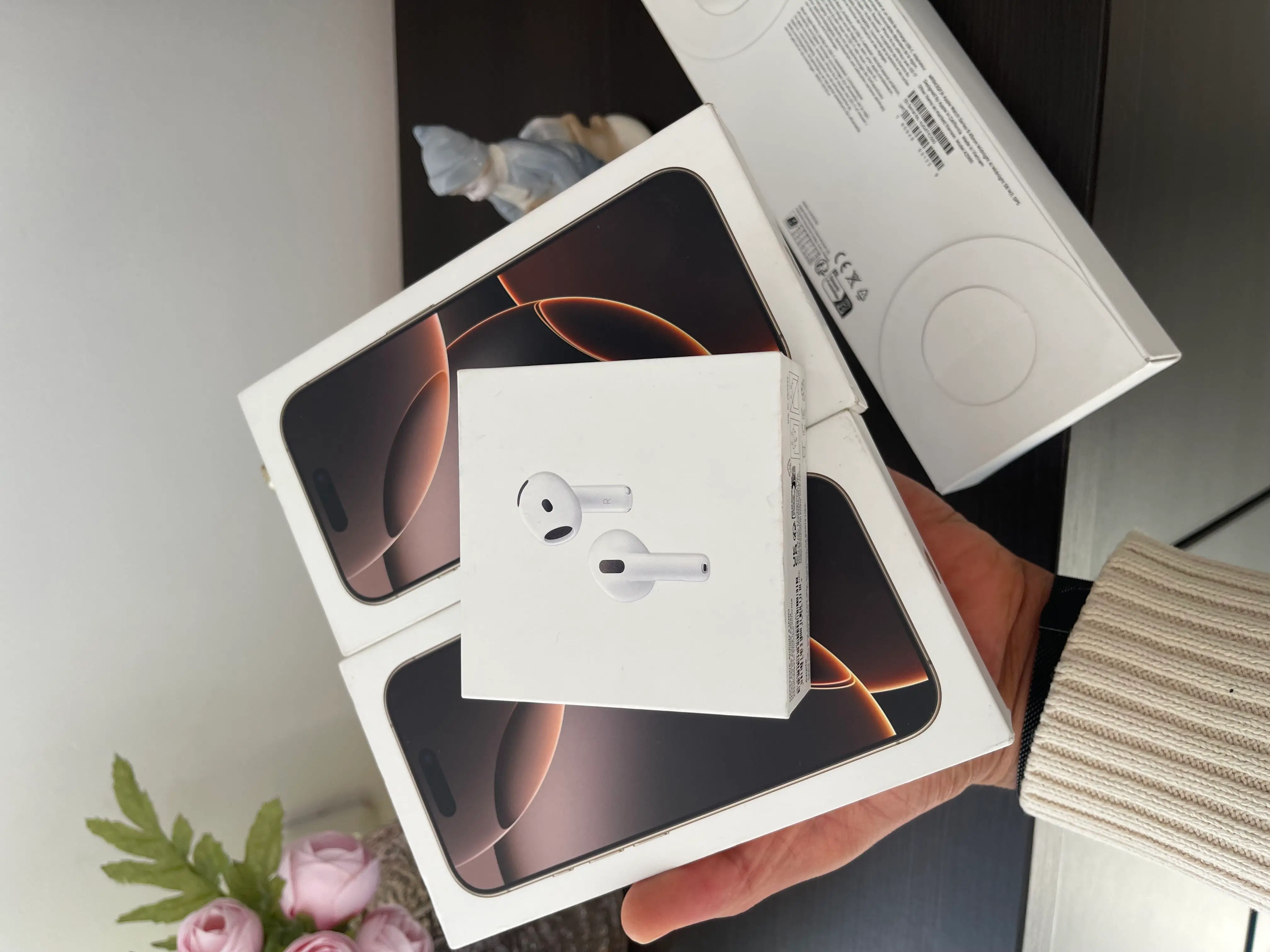  Iphone 16 pro max cacheté à Ariana - Photo 3