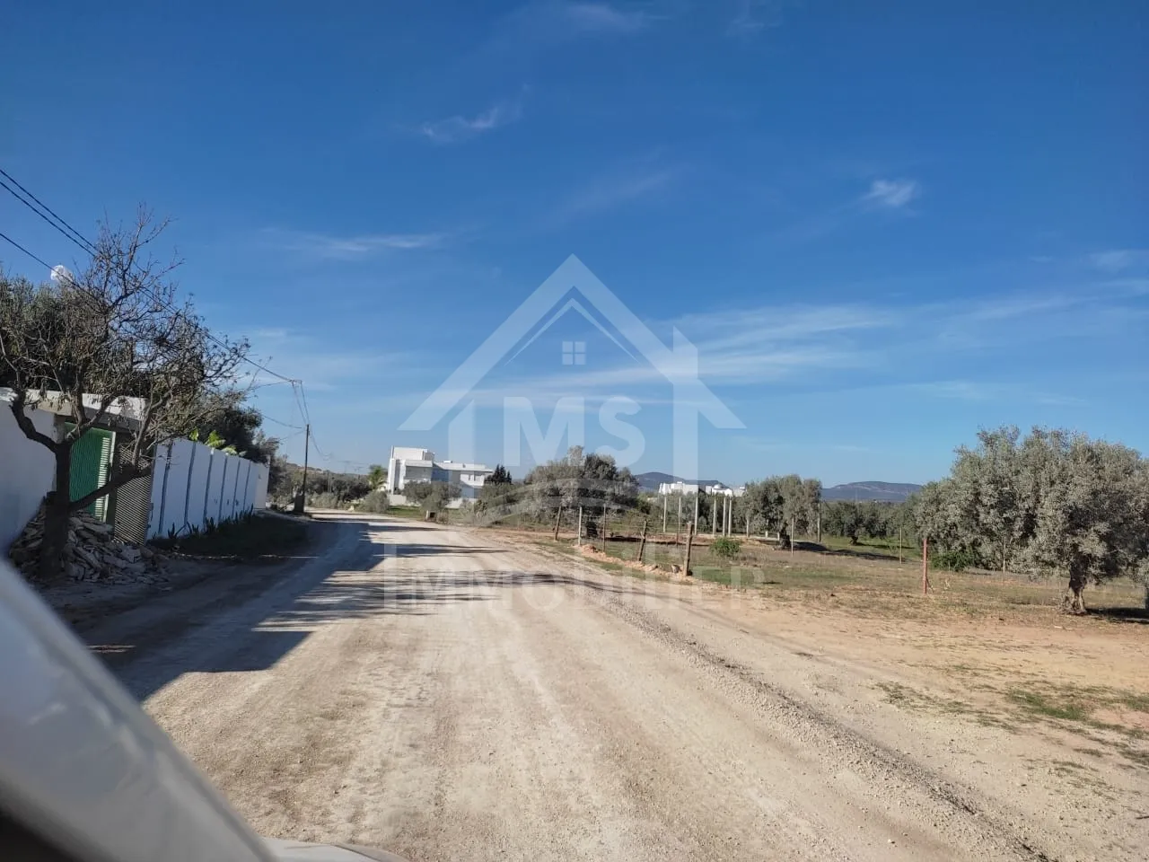  À VENDRE : Un appartement S+1 Haut standing situé à La Nouvelle Soukra ( Direct promoteur ) 