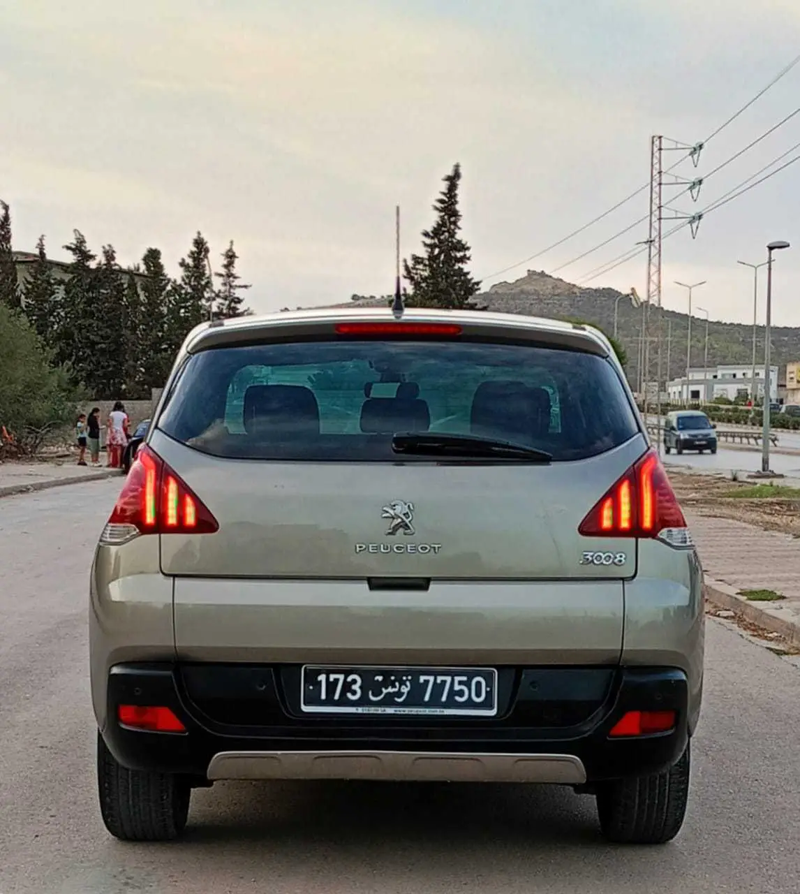  ???? Peugeot 3008 à Ariana - Photo 3