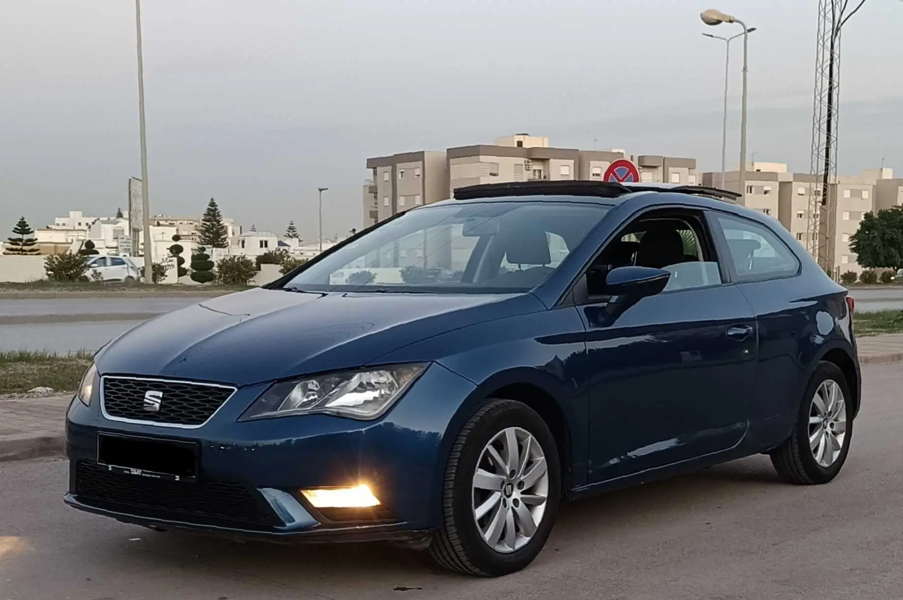  ???? SEAT LEON à Ariana - Photo 3