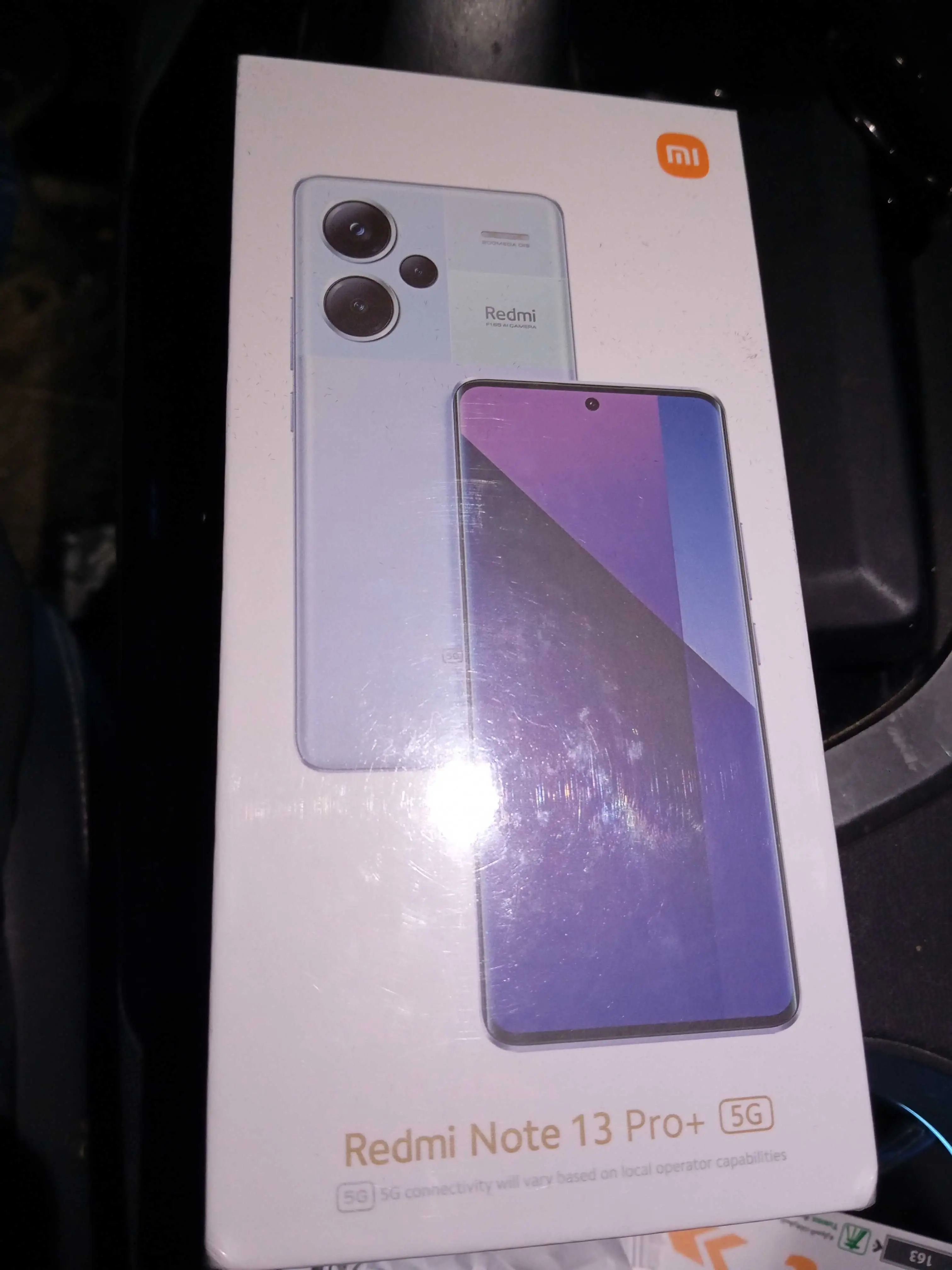  Vendre Oppo reno 12f très neuf sans touche à l' écran 