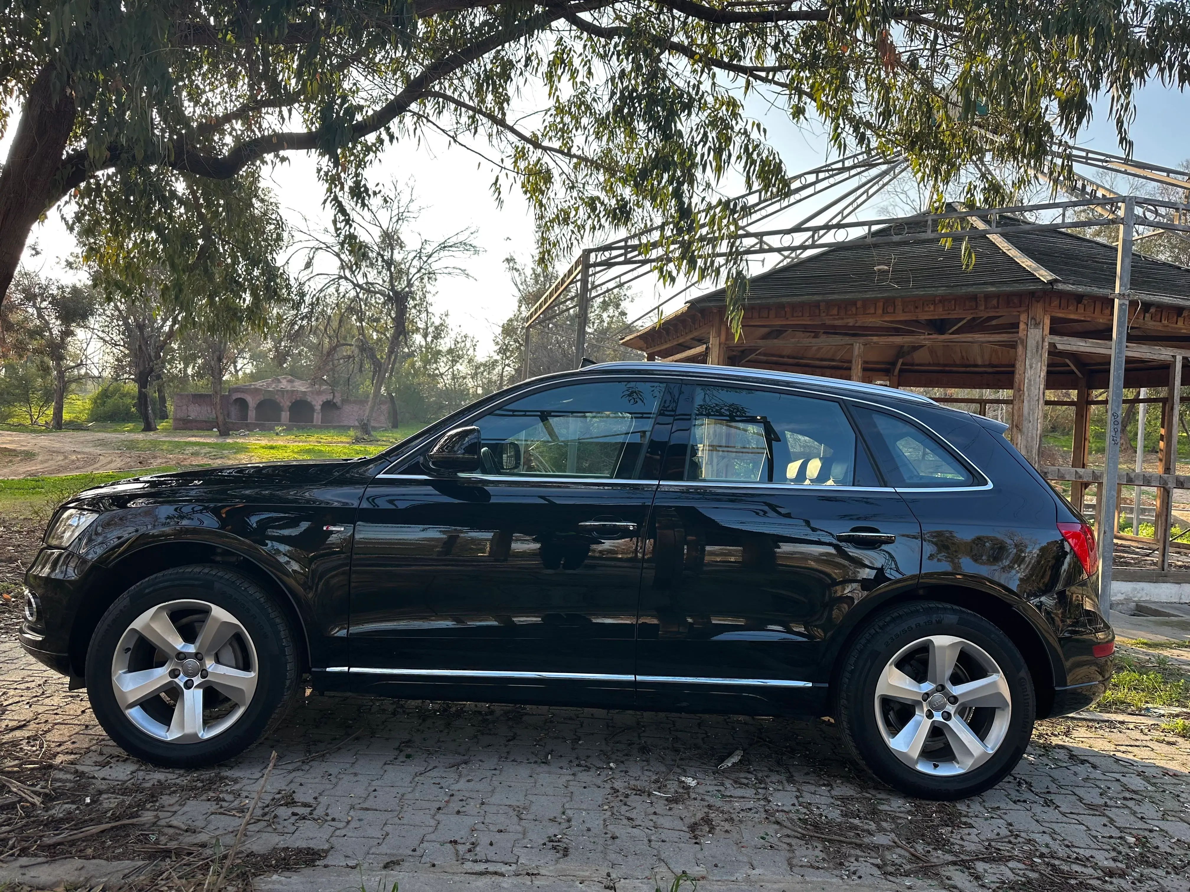  AUDI Q5 à Ben Arous - Photo 2