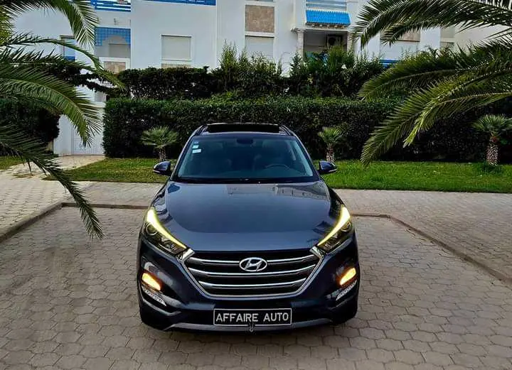  HYUNDAI TUCSON 2L 4X4 DIESEL à Tunis - Photo 3