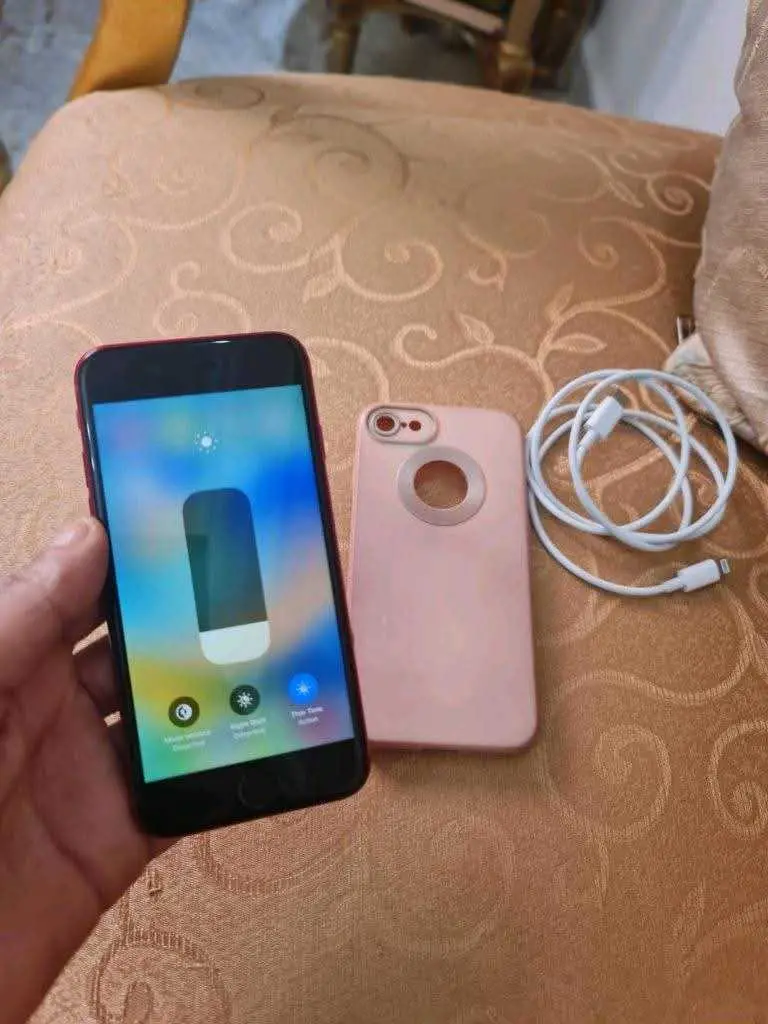  Iphone 8 bypass à Manouba - Photo 2