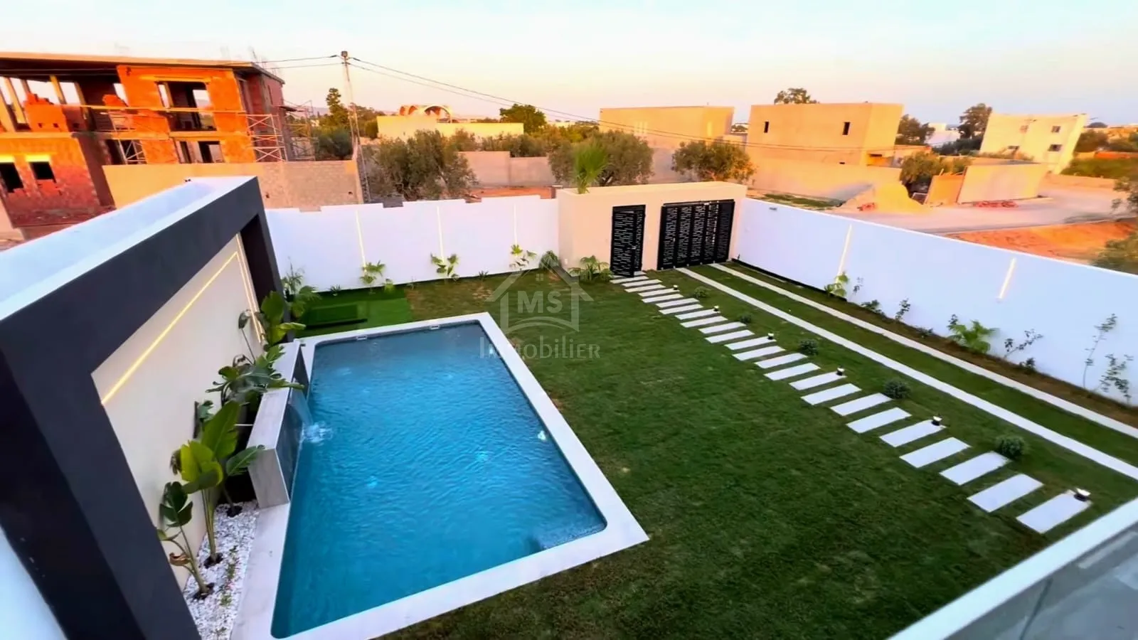  Villa toute neuve S+5 avec piscine à vendre à Hammamet Sud 51355351 à Nabeul - Photo 3