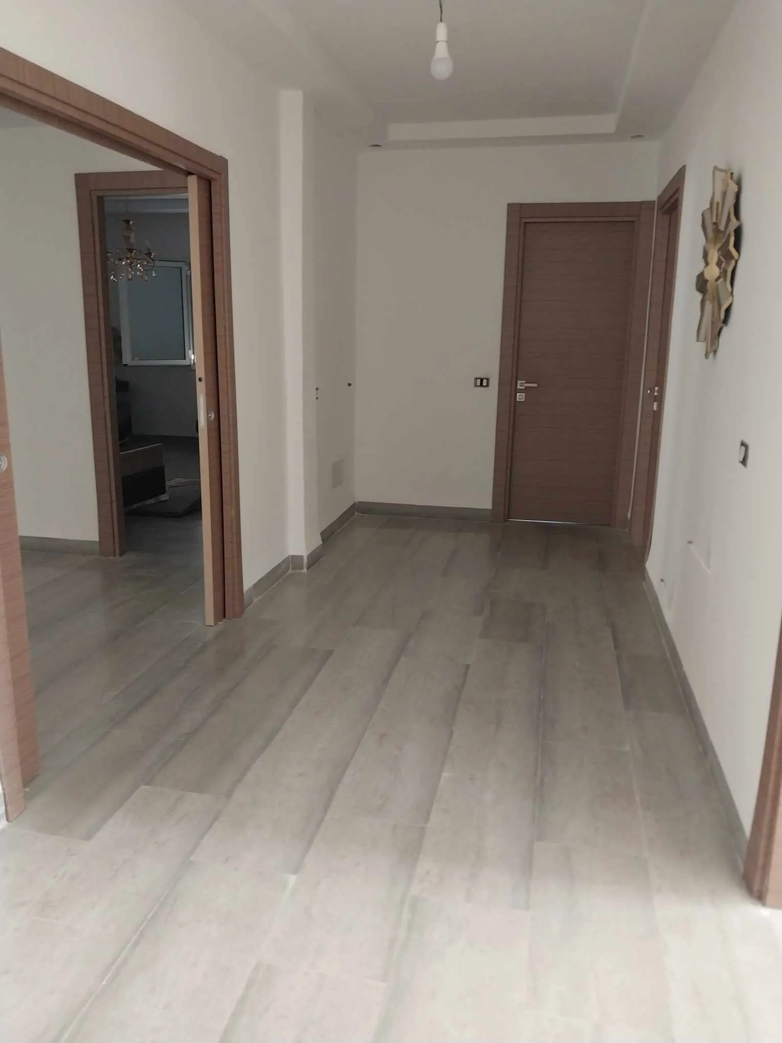  Villa sur terrain 12000m2 à louer à Ben Arous - Photo 2