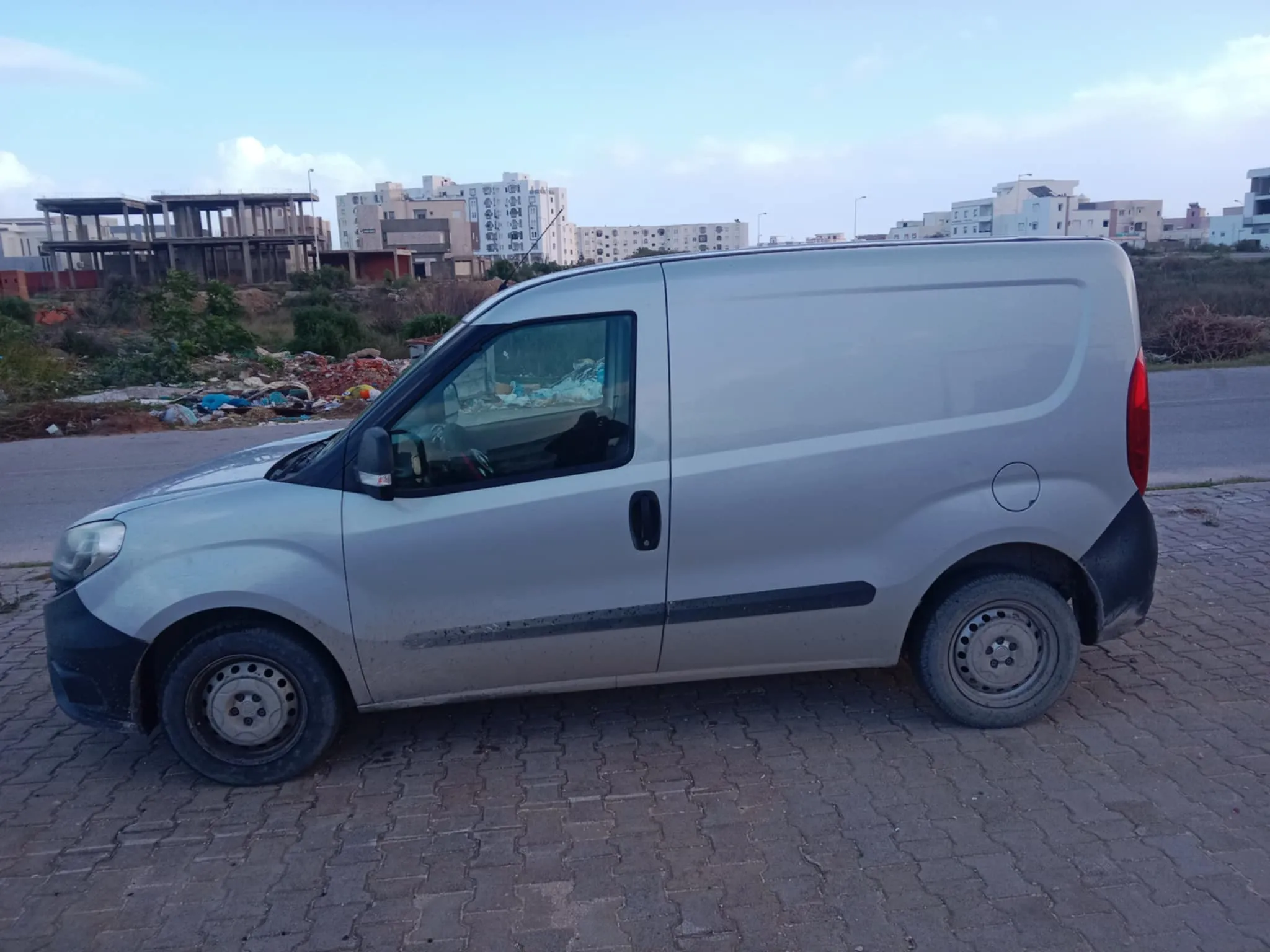  fiat doblo à Ben Arous - Photo 2