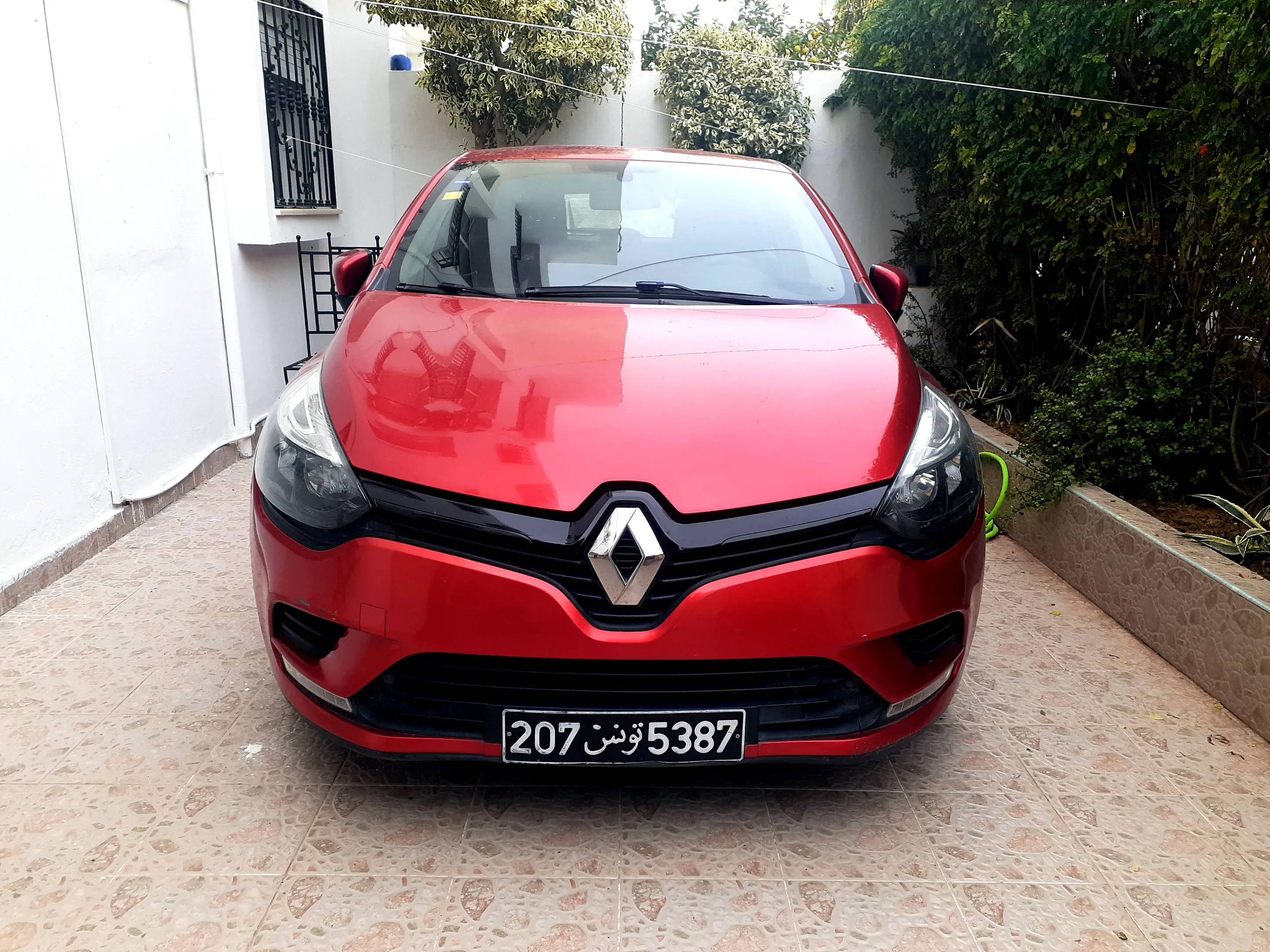  RENAULT CLIO 4????70km 5cv série 207تسجيل أول à Ben Arous - Photo 2