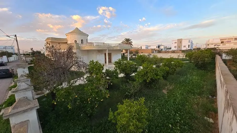  A Sfax, Gremda km 6. 