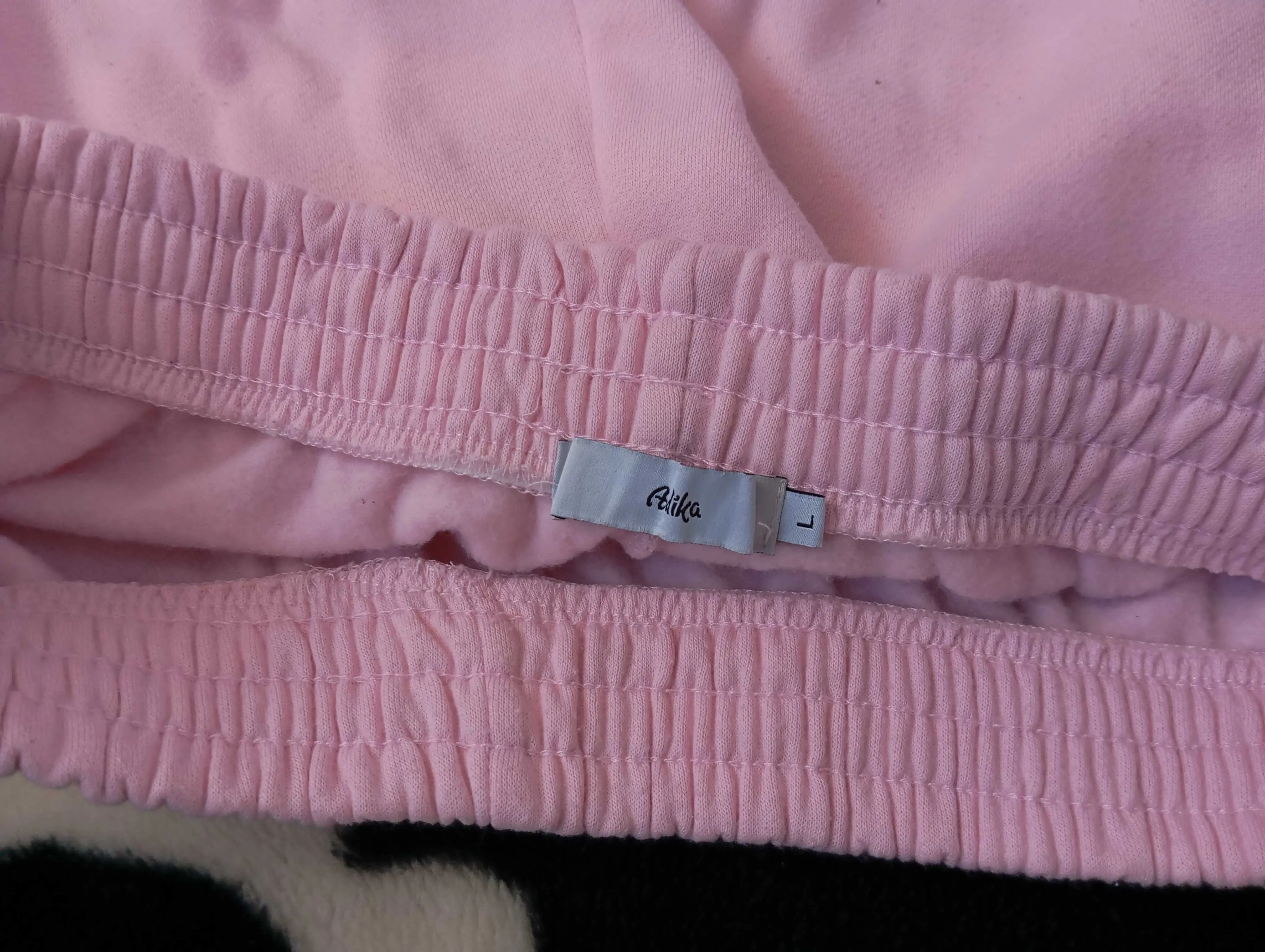 Des pantalons fille comme neuf à Tunis - Photo 2