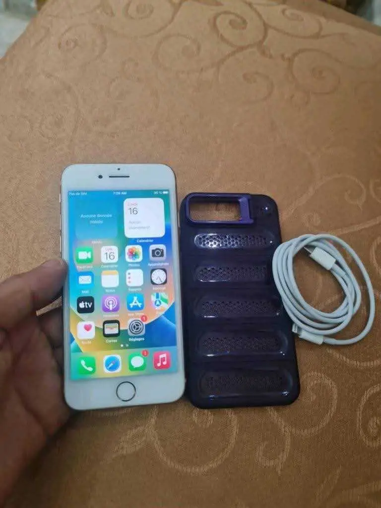  Samsung Galaxy j6 plus a vendre 