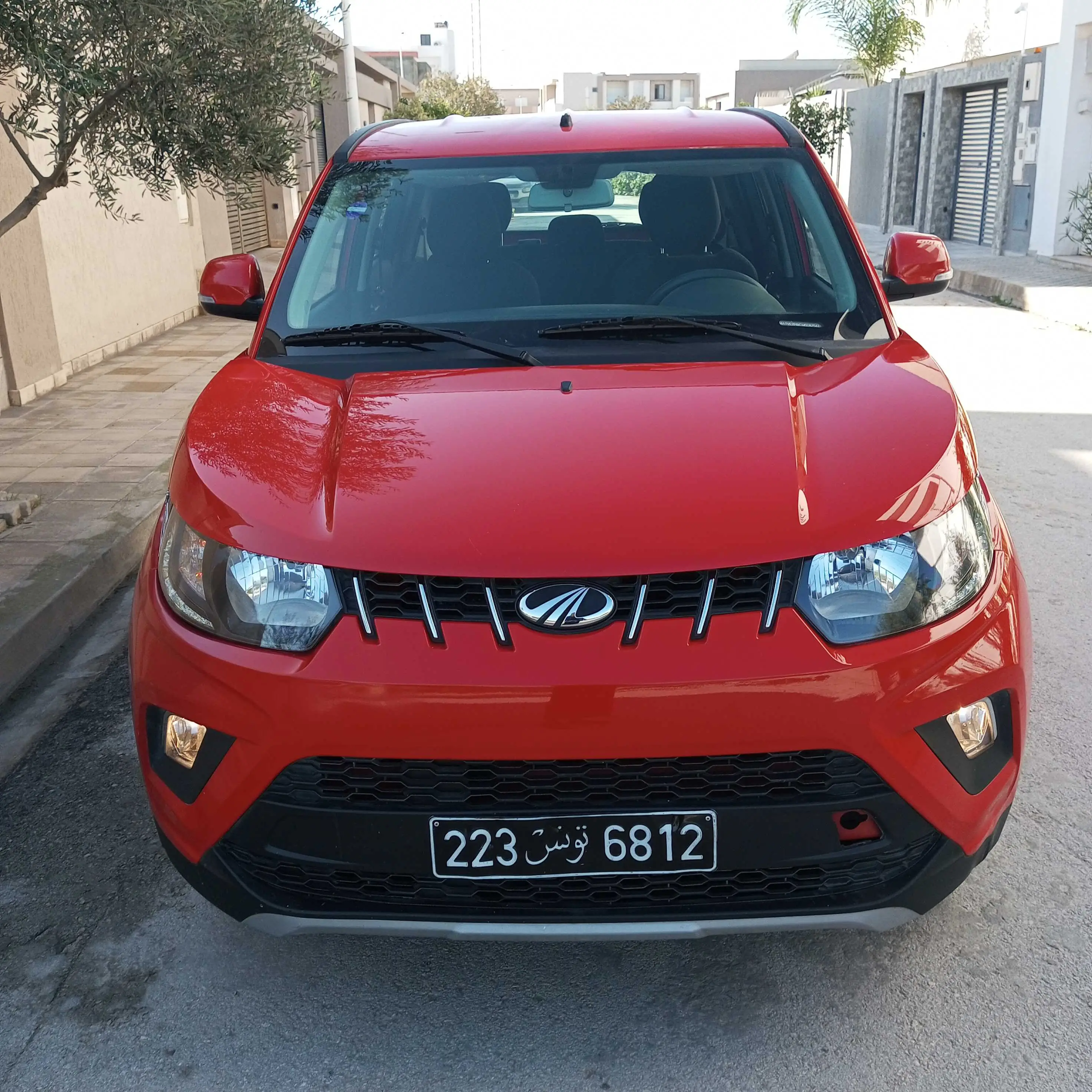  Mahindra kuv 100 k6 plus à Ariana - Photo 2