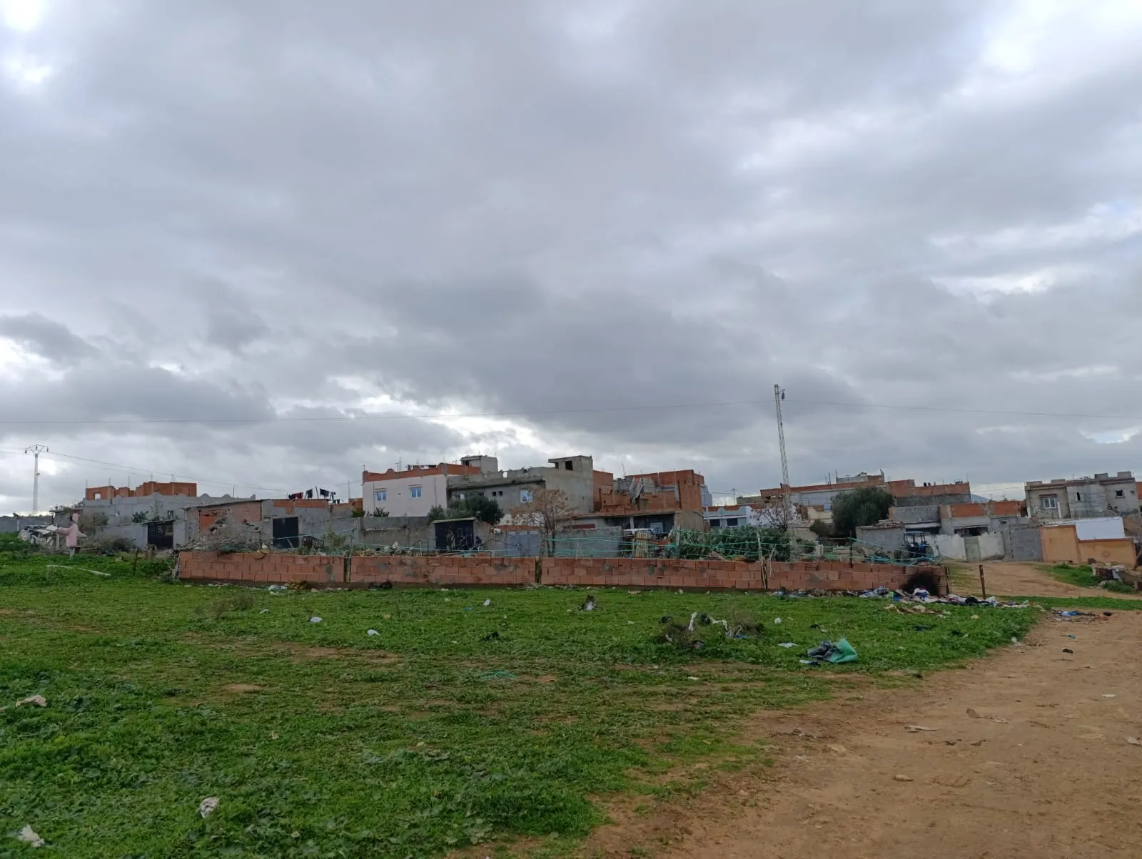  أرض للبيع في منزل بورقيبة à Bizerte - Photo 3