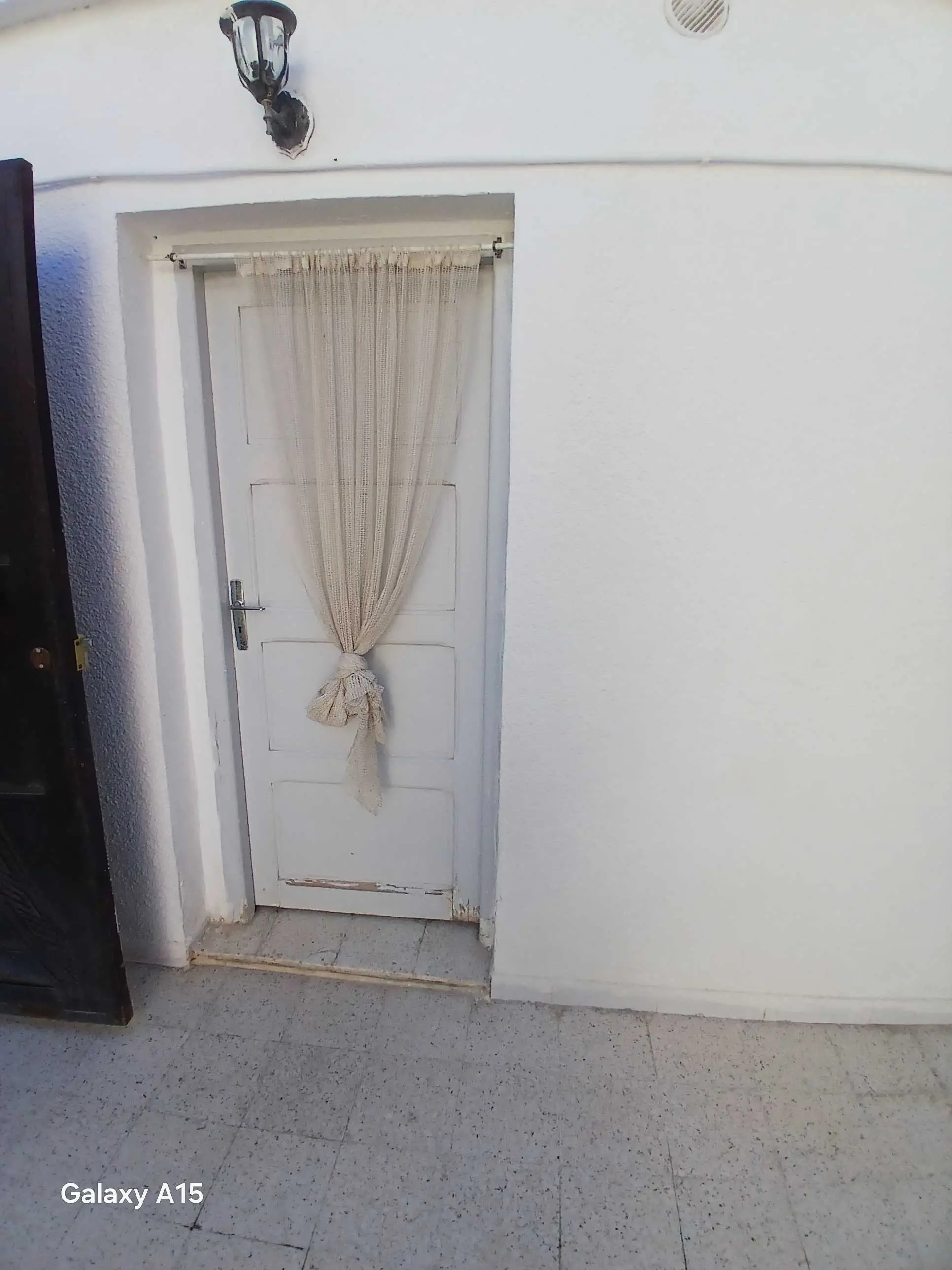 A vendre maison indépendante lieu akouda très bonne emplacement idéal pour habitation à sousse - Photo 2