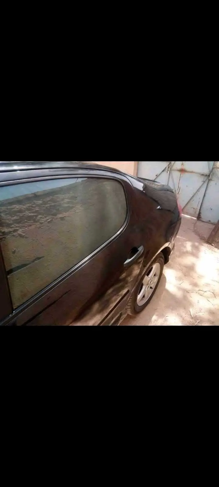  HYUNDAI i 20 HIGH GRADE PREMIÈRE MAIN 