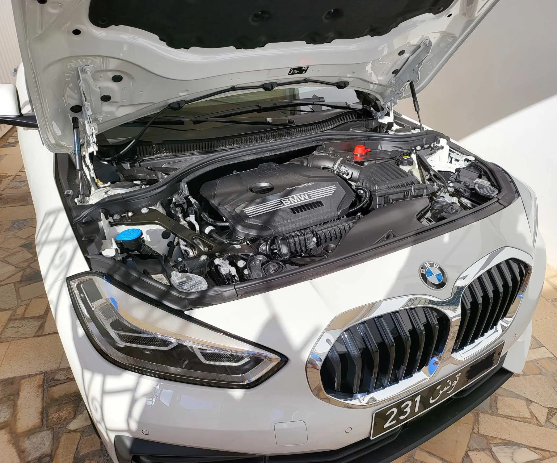 bmw série 1 -f40- 116i état neuf à Tunis - Photo 3