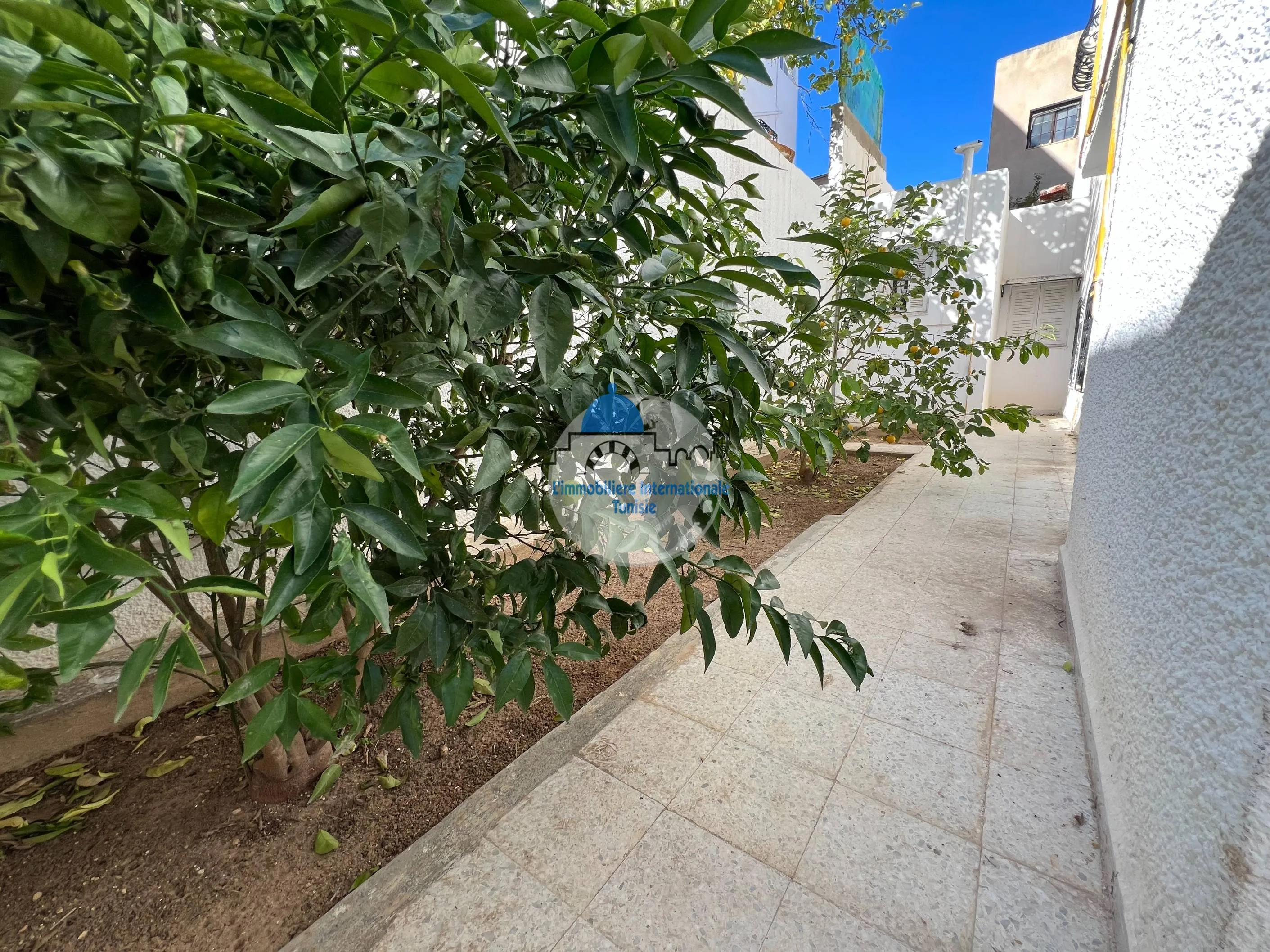  A louer un étage de villa à Khzema à sousse - Photo 2