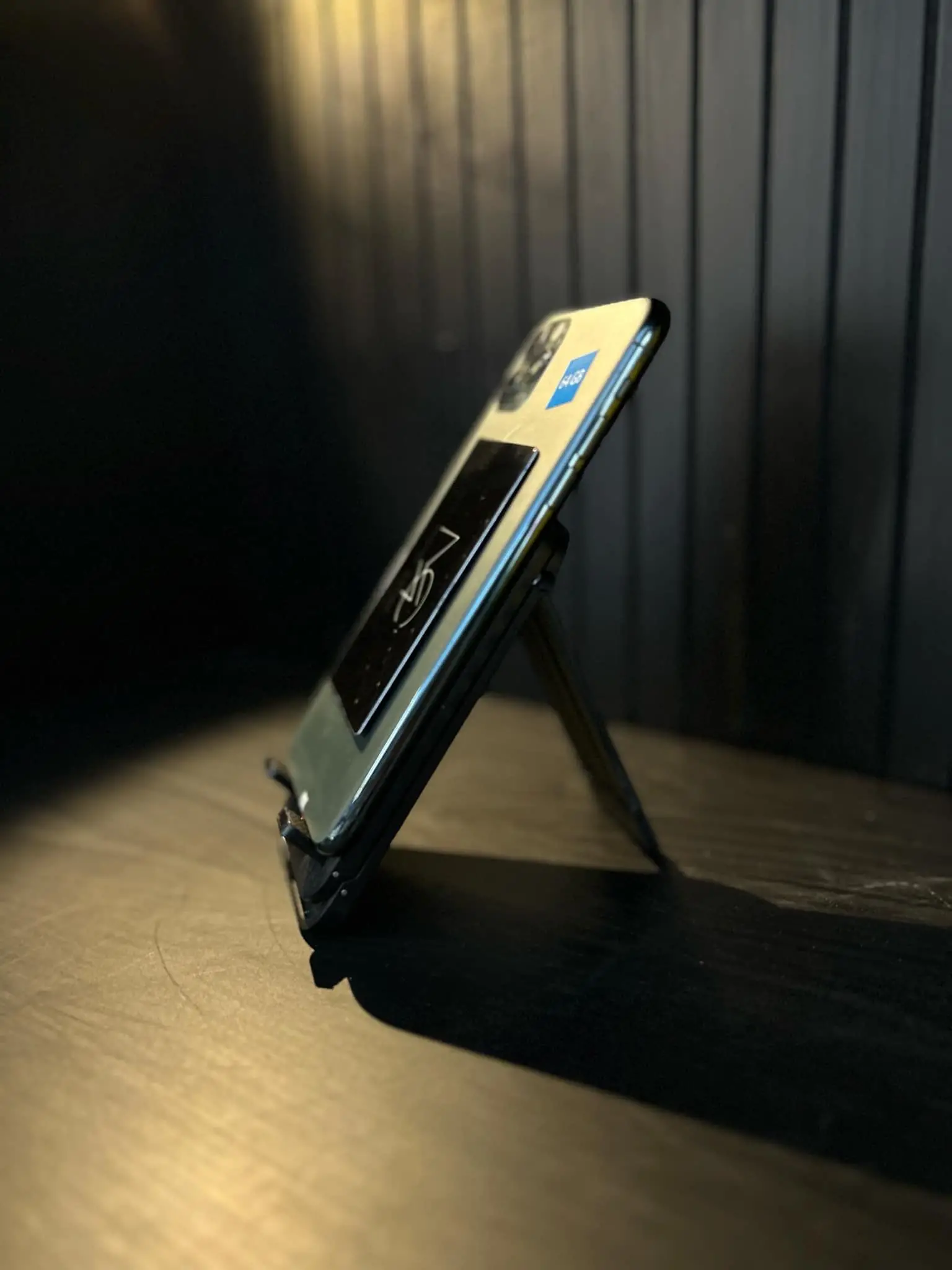  iPhone 11 Pro max 64GB comme neuf à Tunis - Photo 2