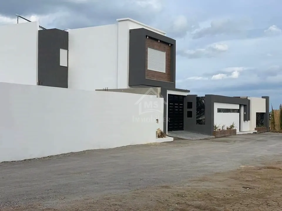  RDC MAISON A VENDRE 