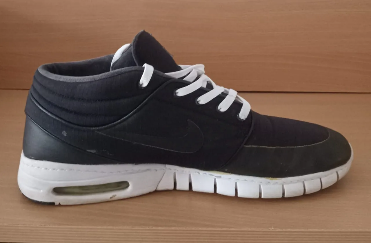  Basket NIKE AIR Original presque neuf P.44/45 à Tunis - Photo 3