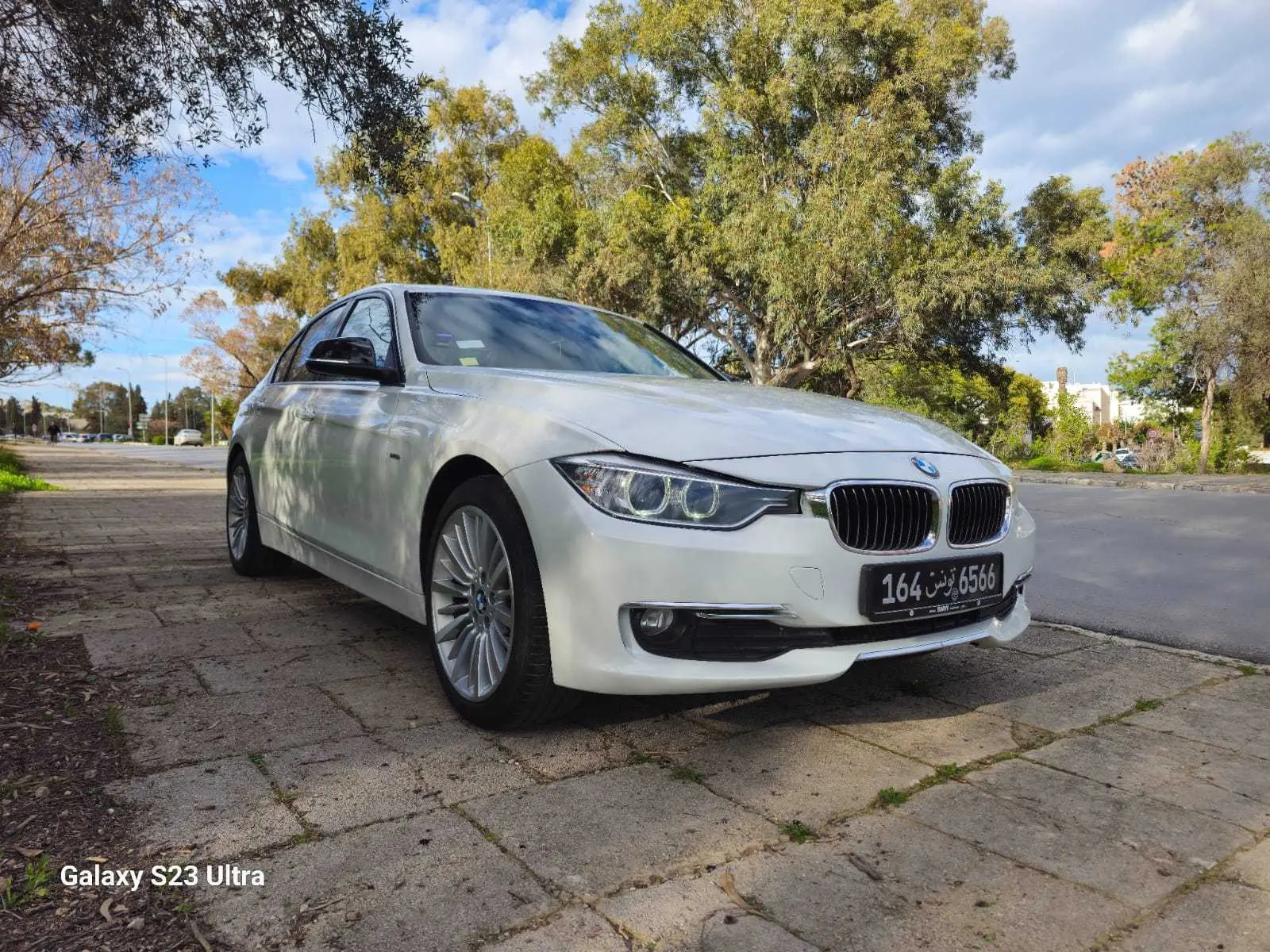  BMW F30 Luxury Full options à Tunis - Photo 3